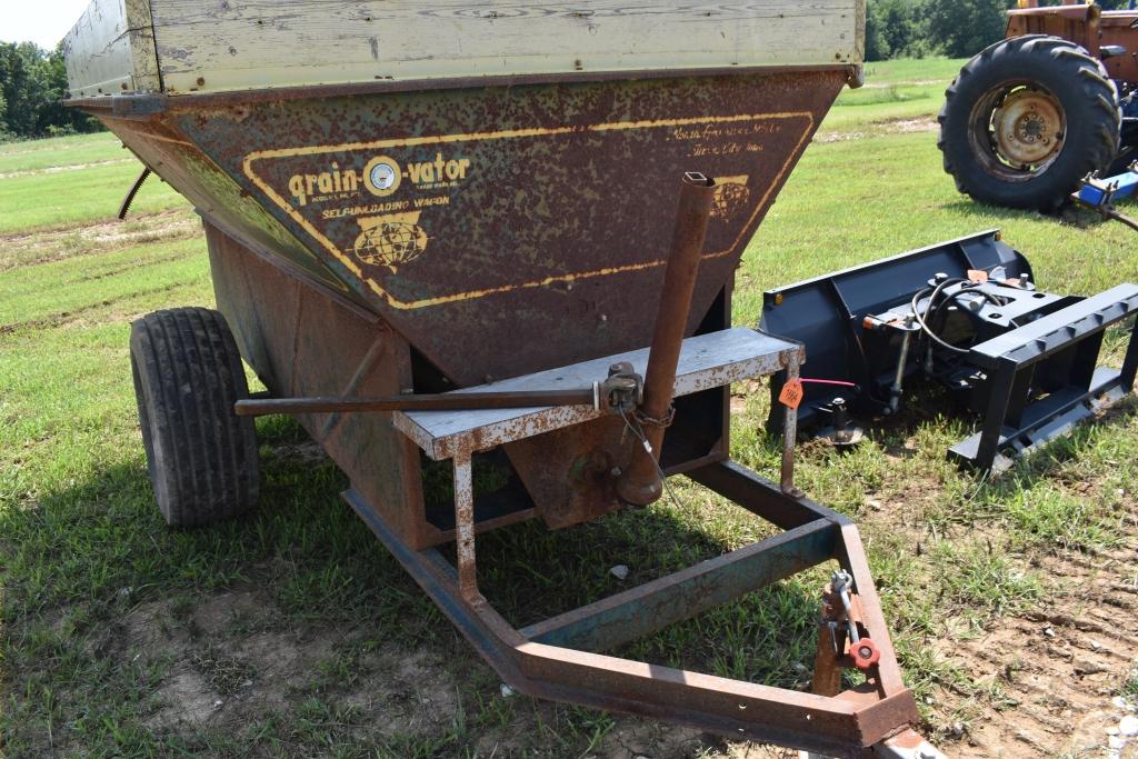 Grain-O-Vator Series 10 Auger Wagon