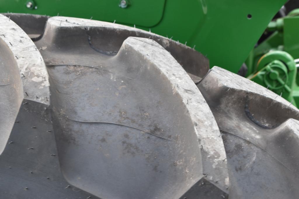 John Deere 5075E Tractor, 2022