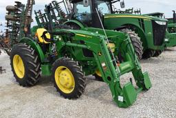 John Deere 5075E Tractor, 2022