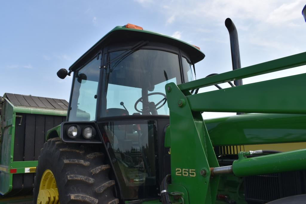 John Deere 3255 Tractor