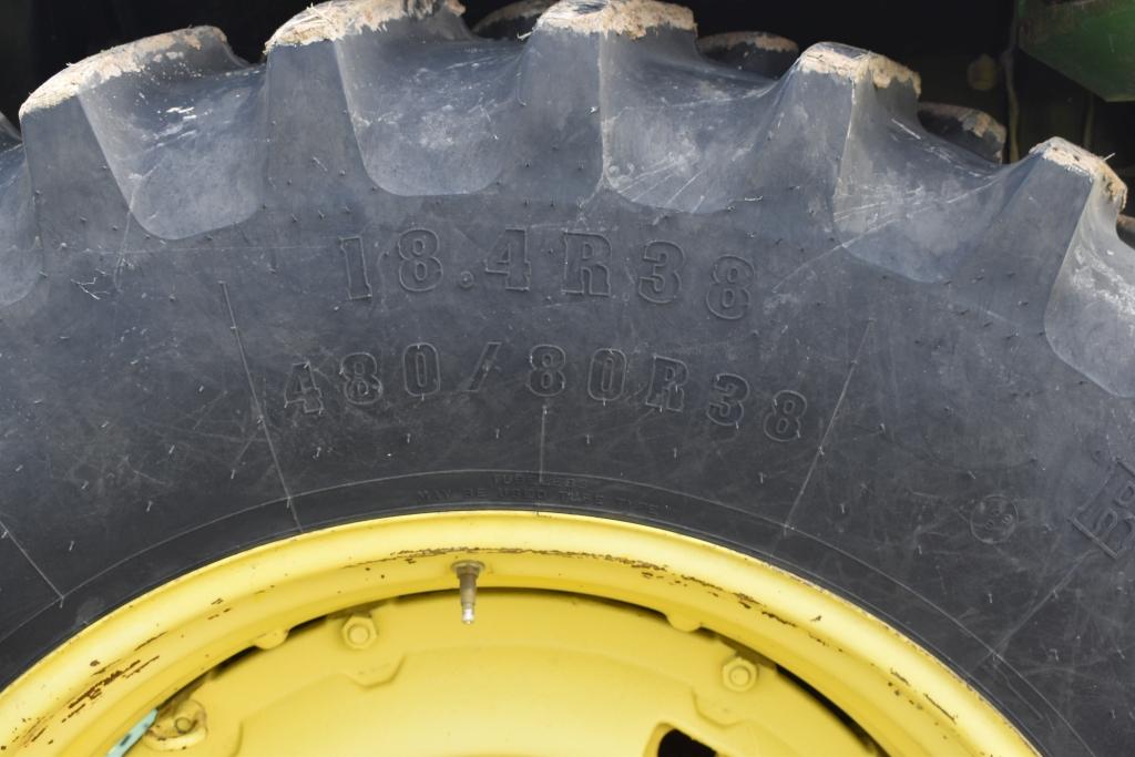 John Deere 3255 Tractor