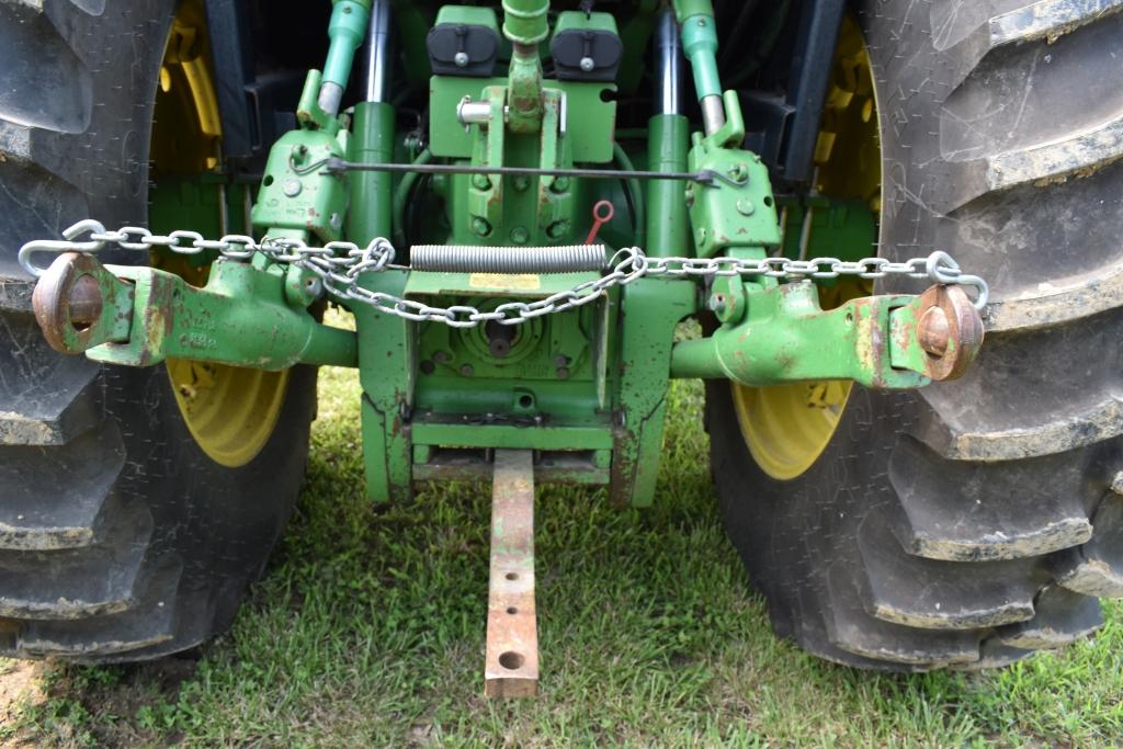 John Deere 3255 Tractor