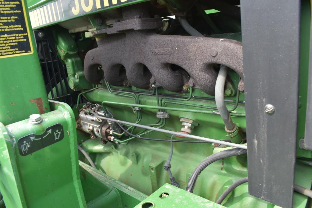 John Deere 3255 Tractor