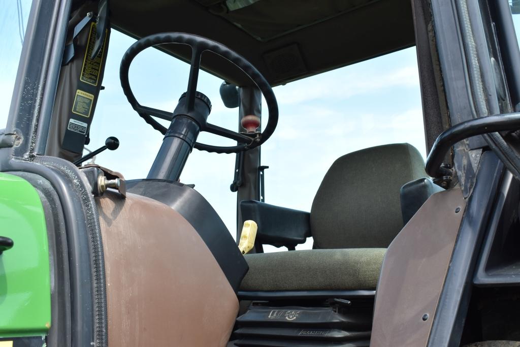 John Deere 3255 Tractor