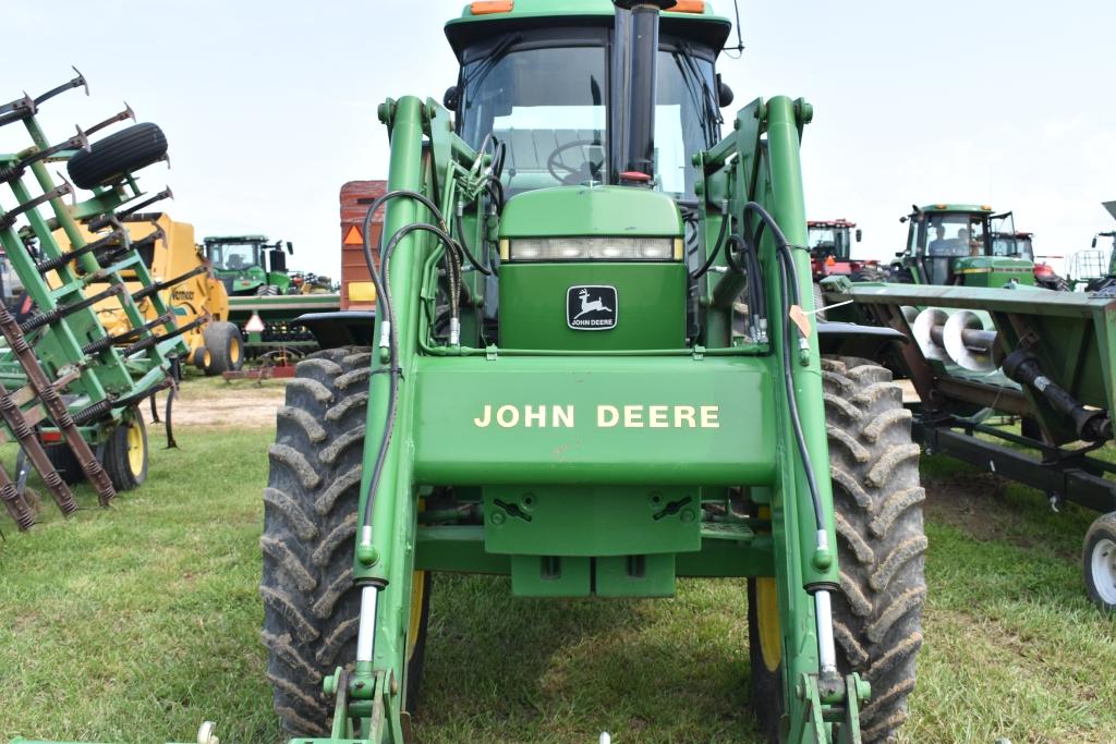 John Deere 3255 Tractor