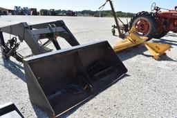 Loader off International 806