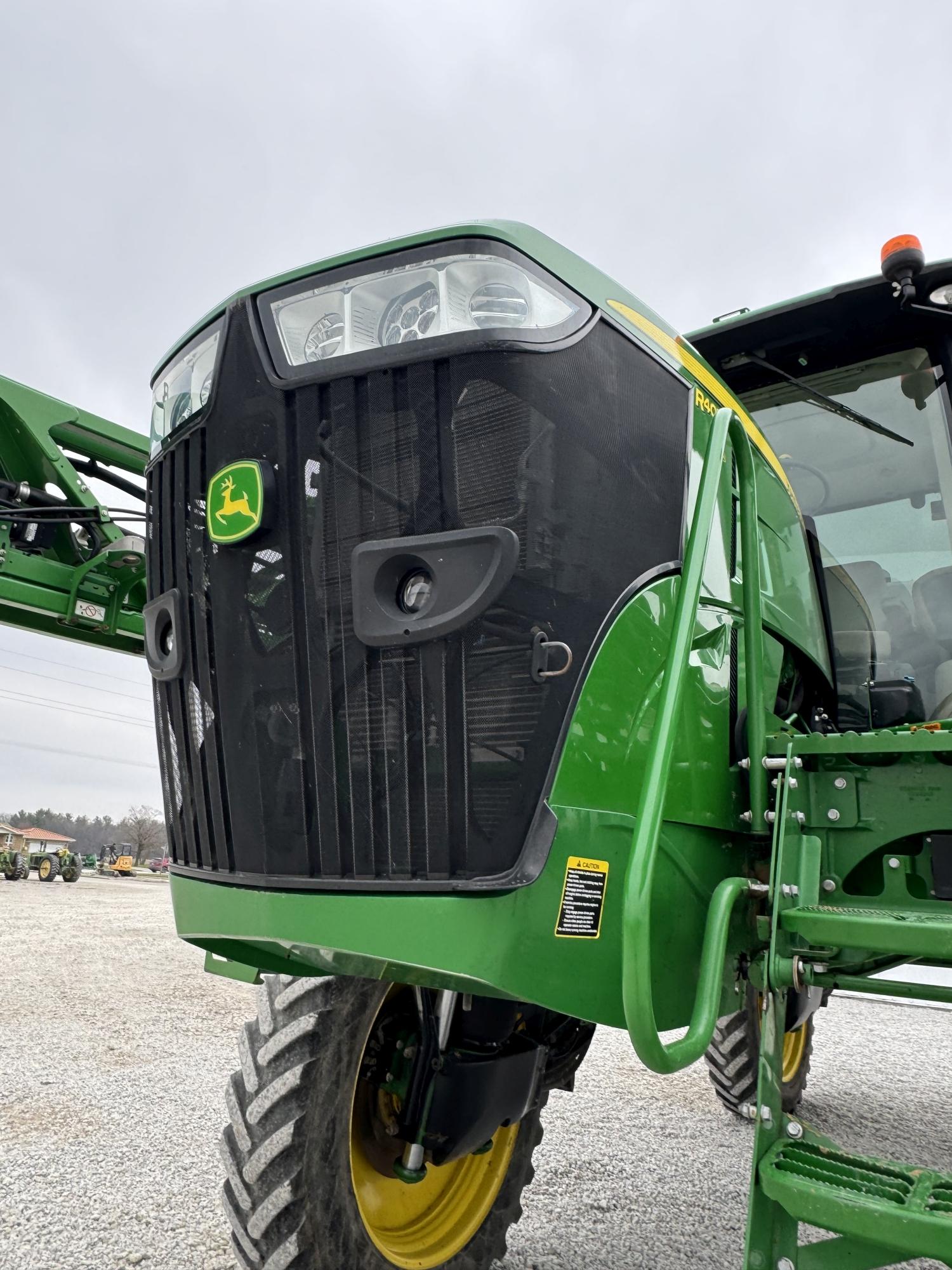 John Deere R4038 Sprayer, 2019