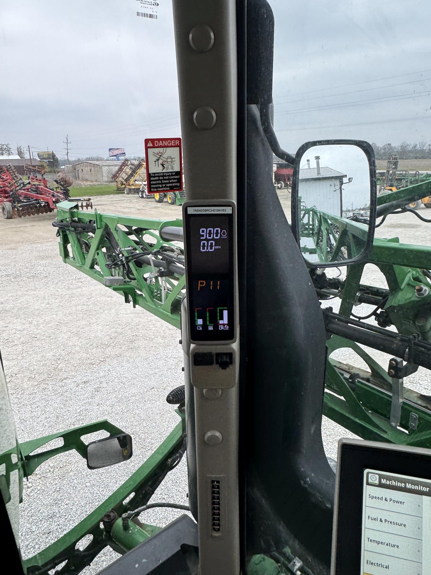 John Deere R4038 Sprayer, 2019