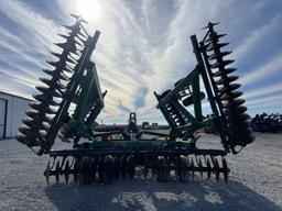 John Deere 630 Disk