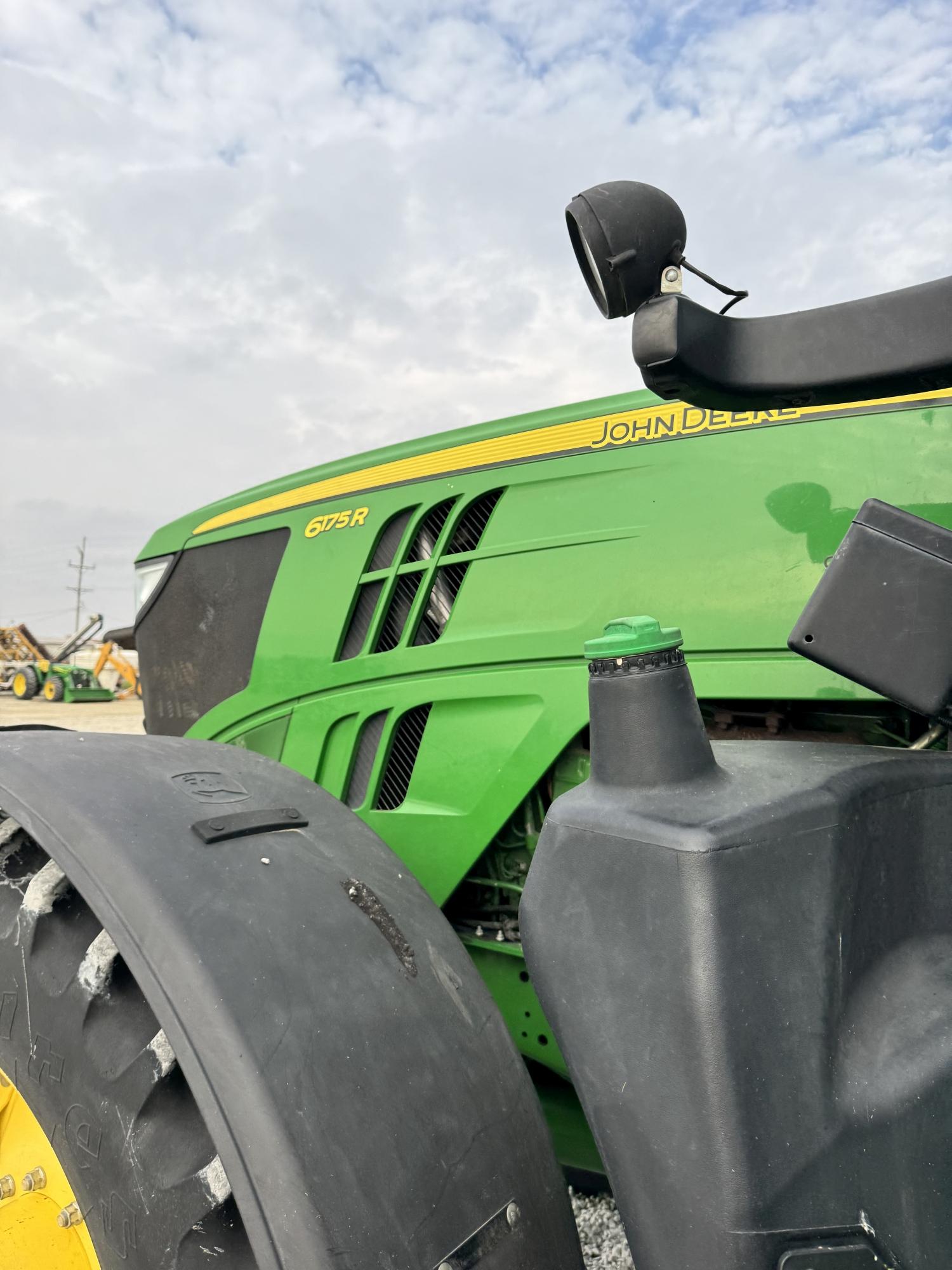 John Deere 6175R, 2017