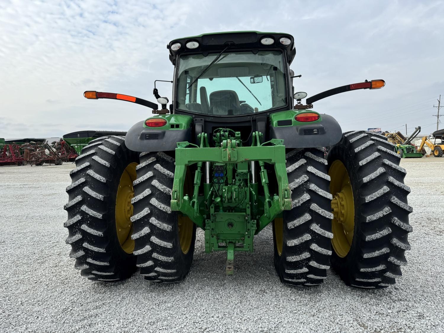 John Deere 6175R, 2017