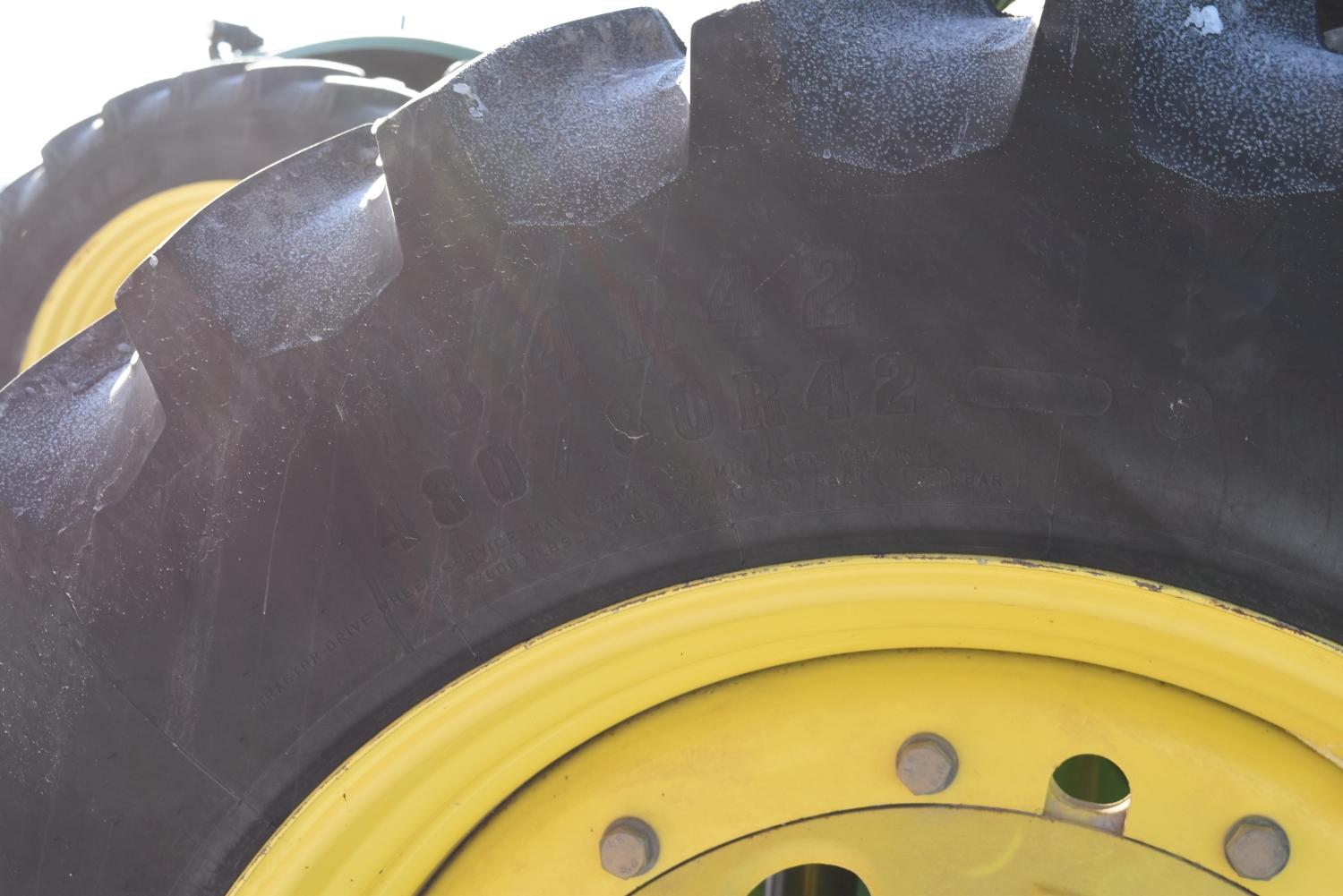 John Deere 7800 Tractor