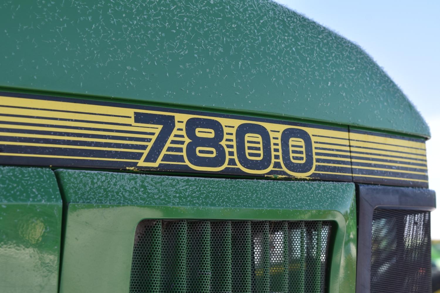 John Deere 7800 Tractor