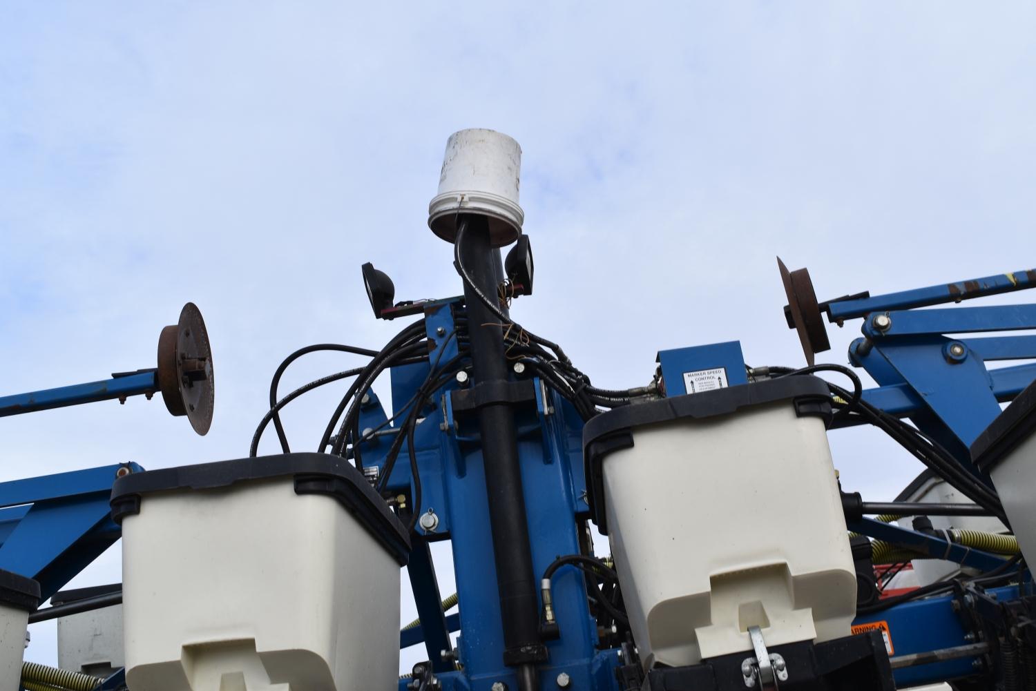 Kinze 3600 Planter, 2006