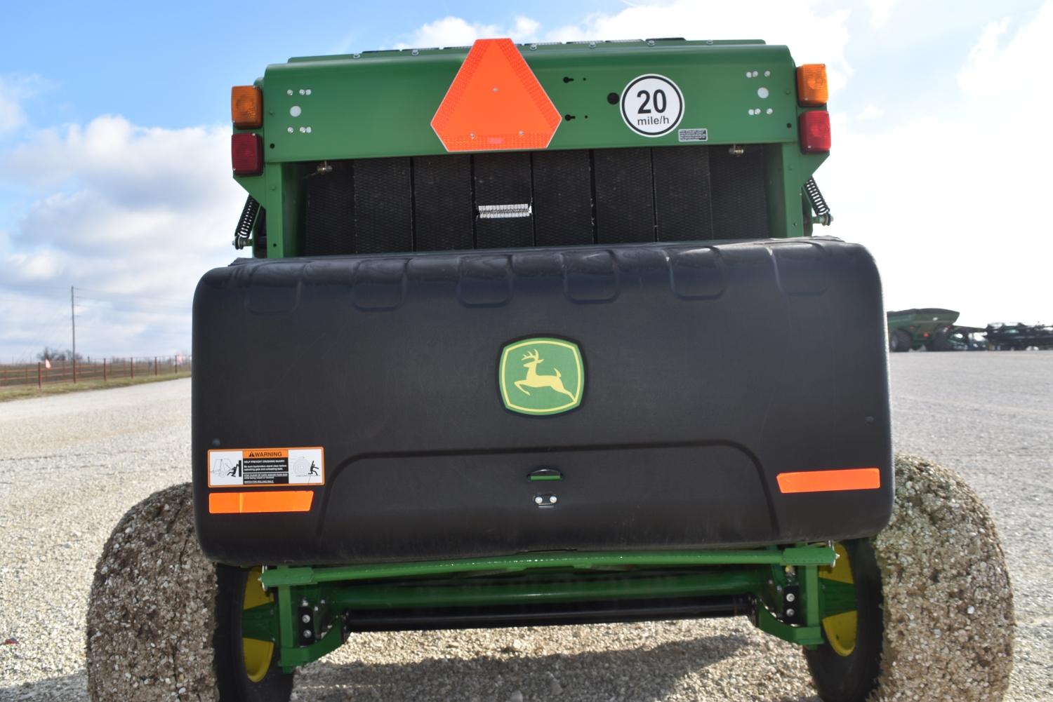 John Deere 560M Baler, 2021