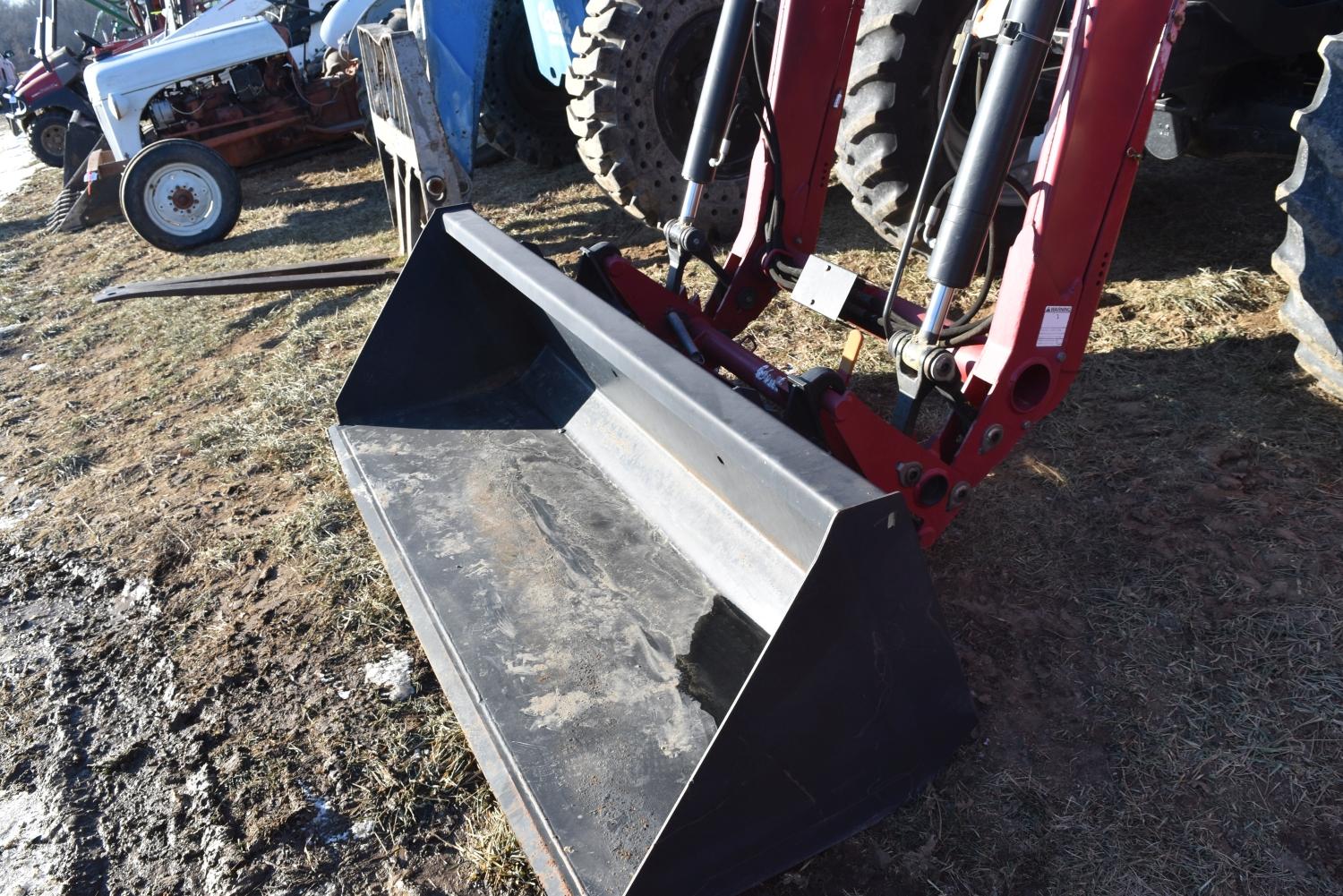Case IH 120A Farmall