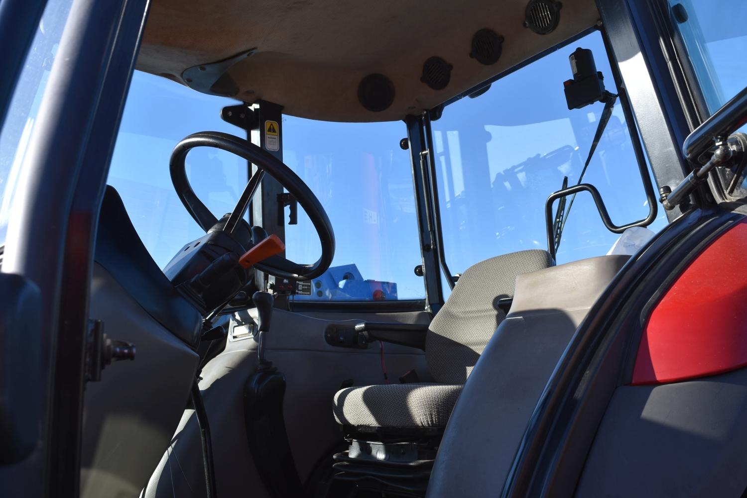 Case IH 120A Farmall