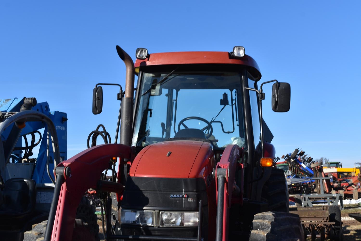 Case IH 120A Farmall