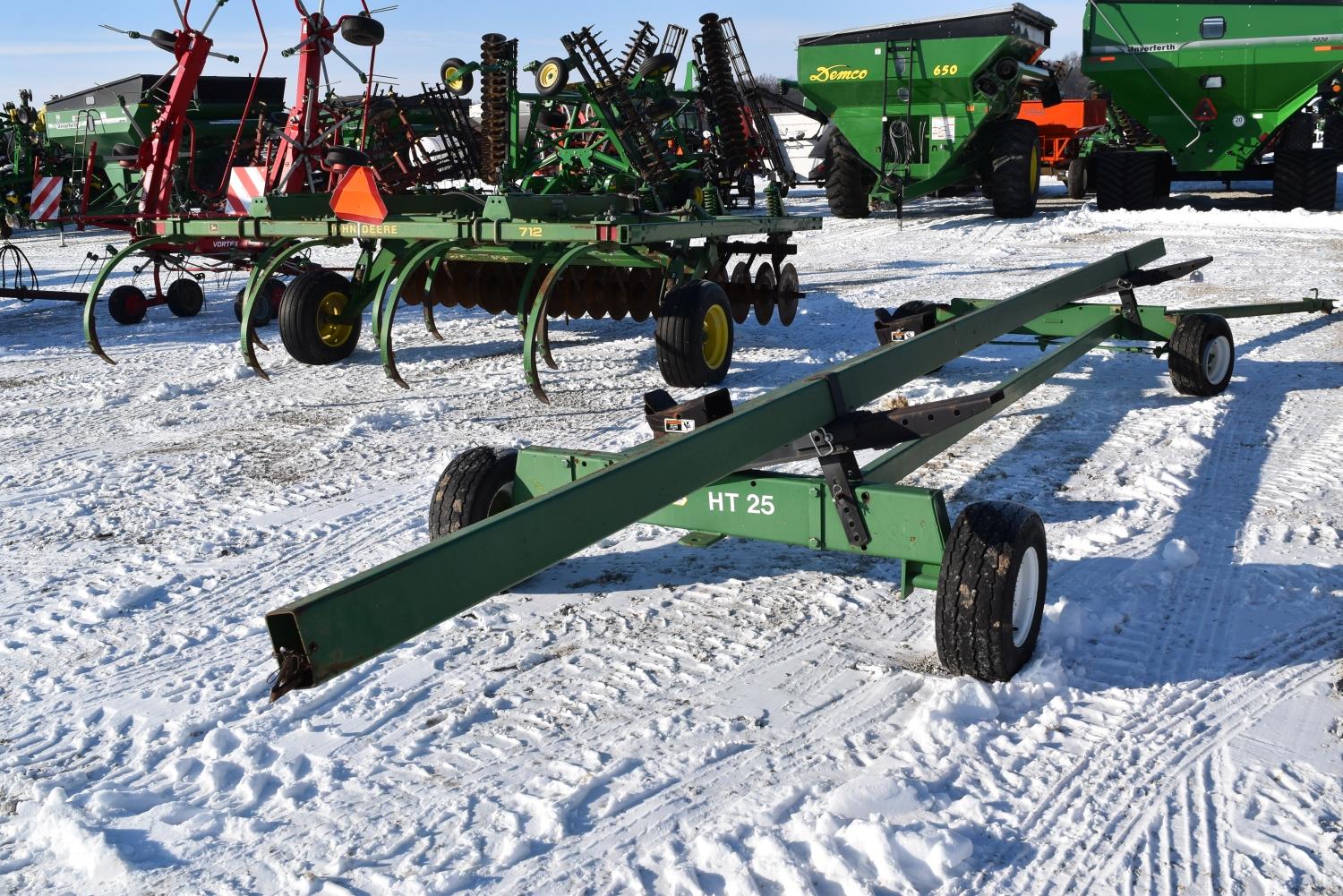 Unverferth HT25 Head Cart