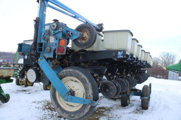 Kinze 2600 Planter