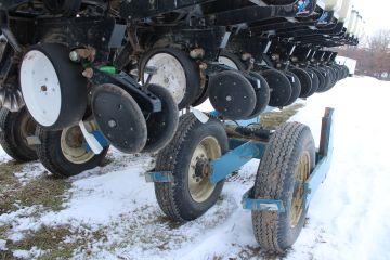 Kinze 2600 Planter