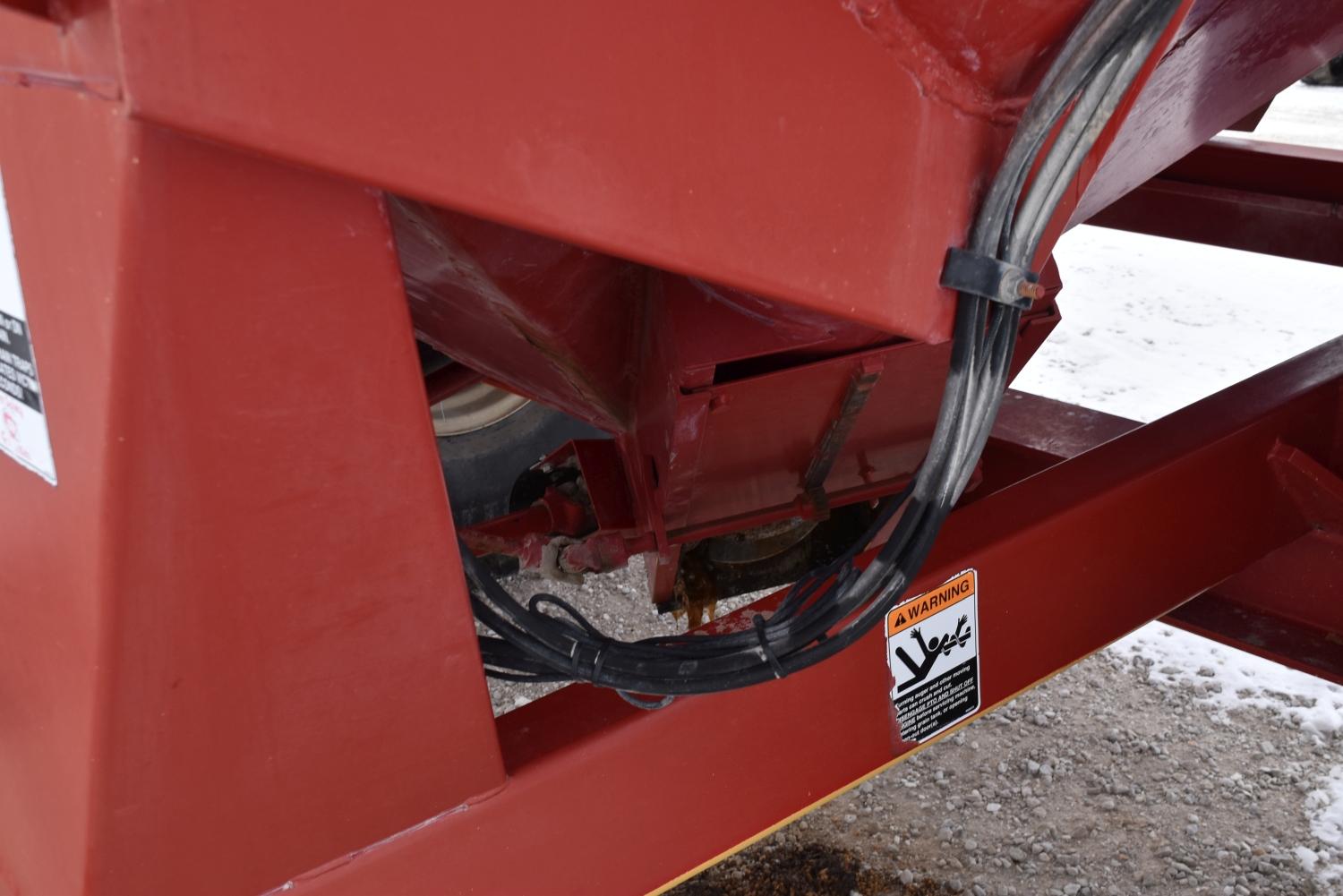 Brent 576 Grain Cart