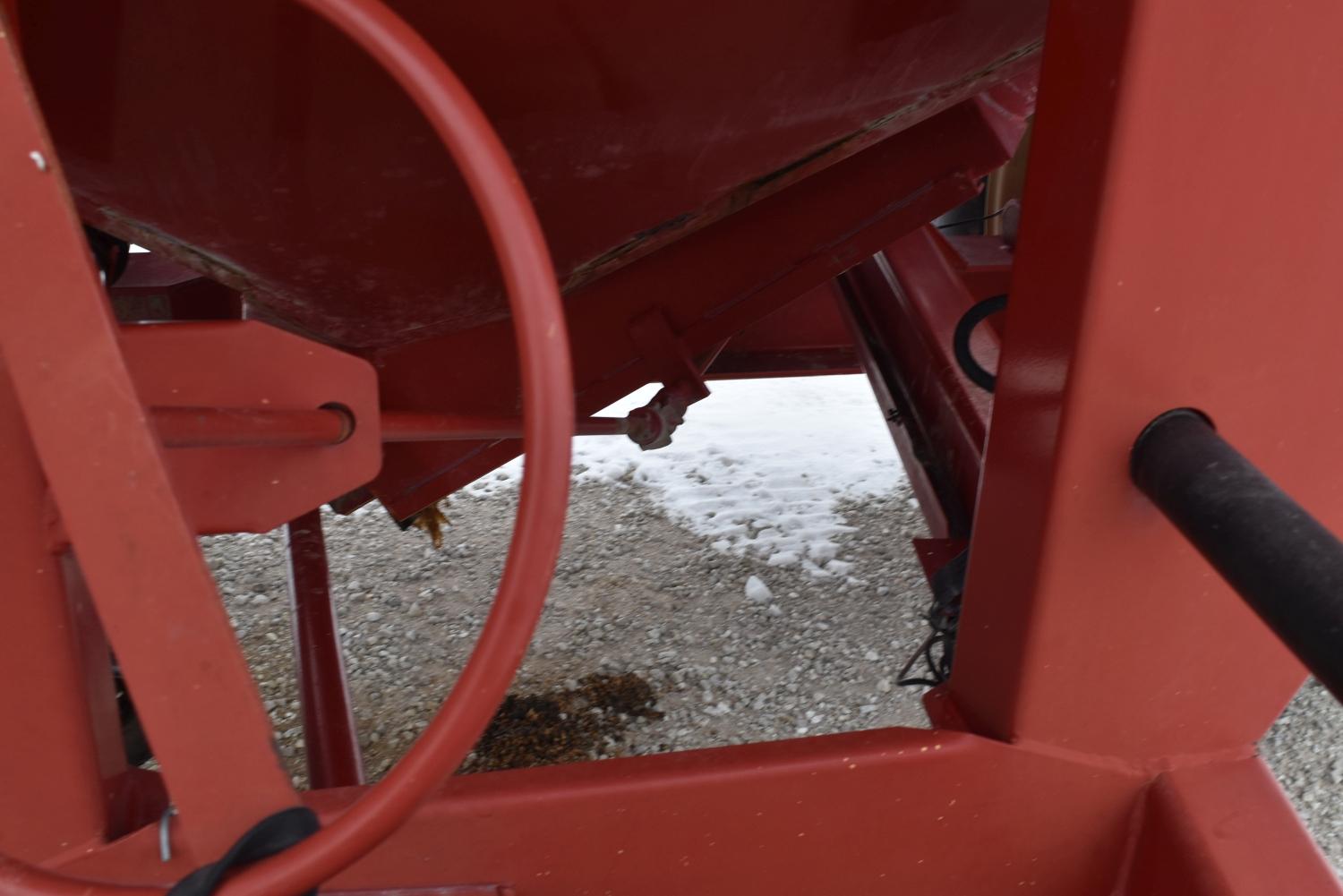 Brent 576 Grain Cart