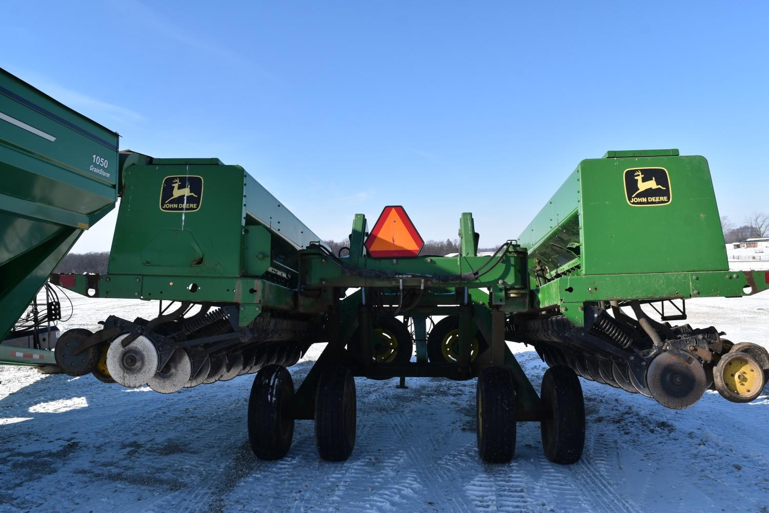 John Deere 455 Grain Drill