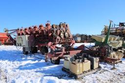 International 800 Cyclone Planter