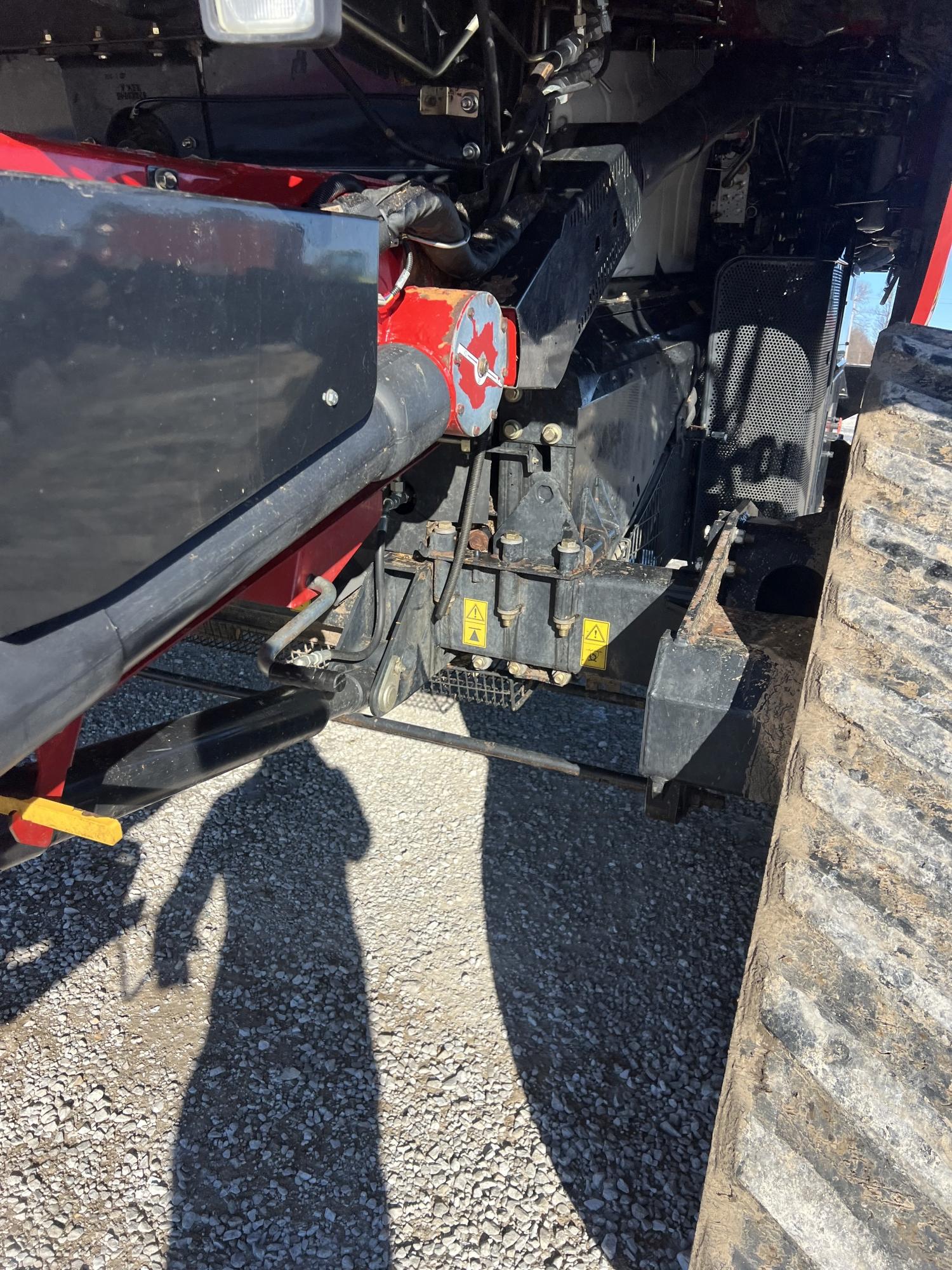 Case IH 8240 Combine, 2018