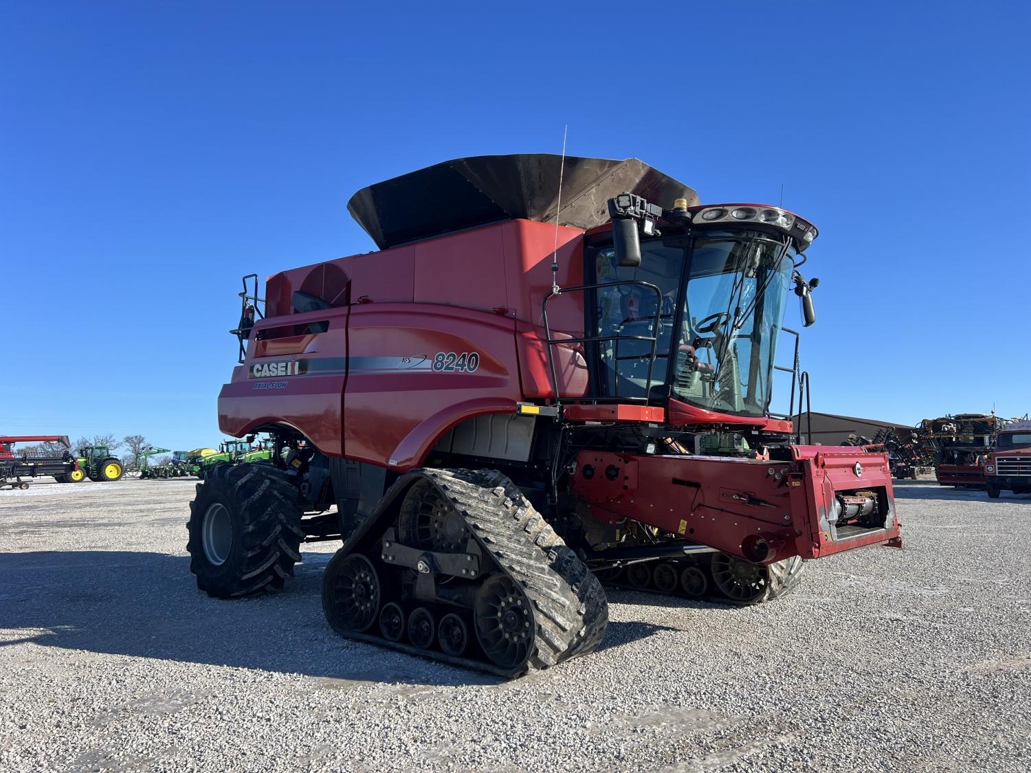 Case IH 8240 Combine, 2018