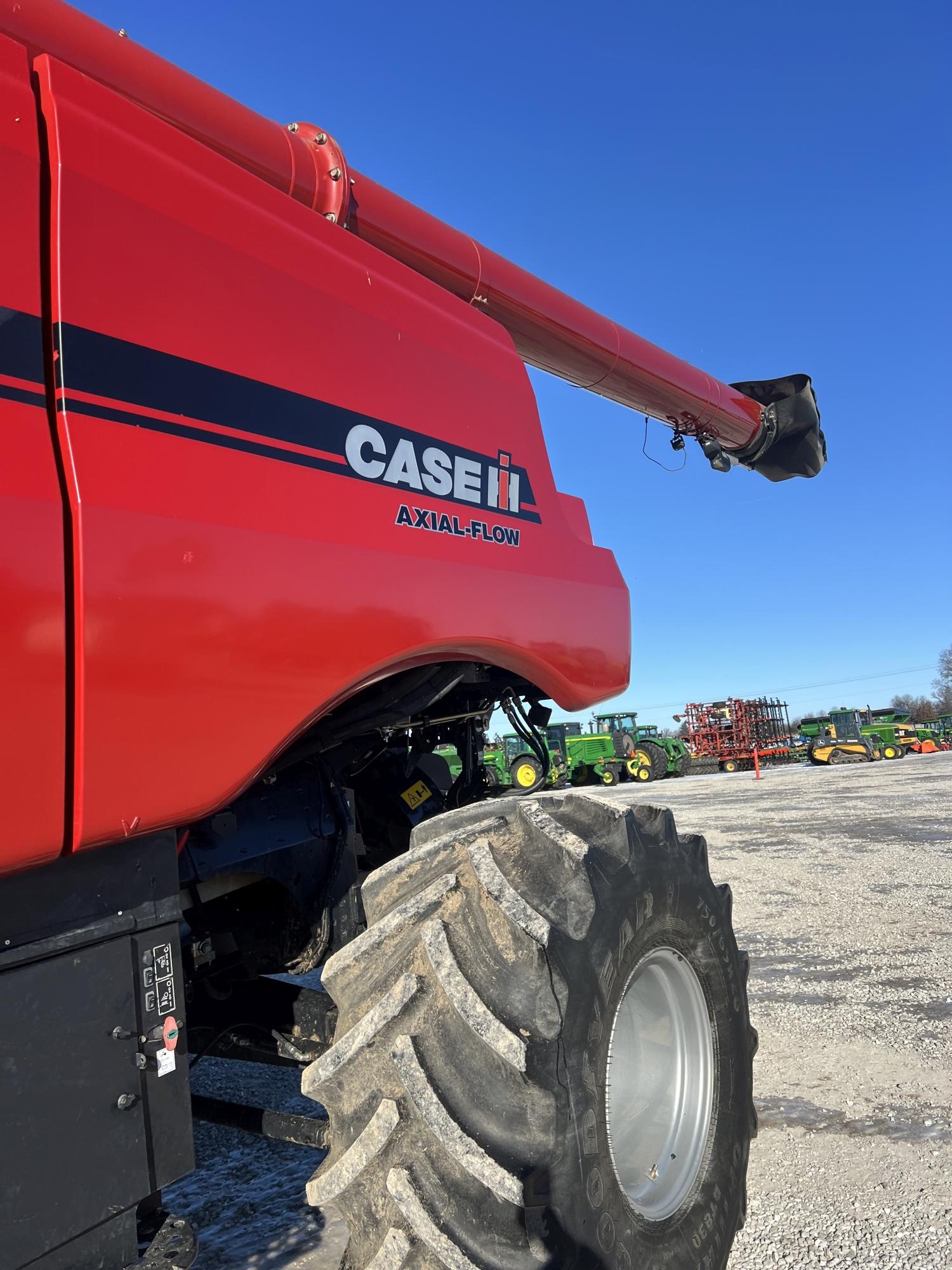 Case IH 8240 Combine, 2018