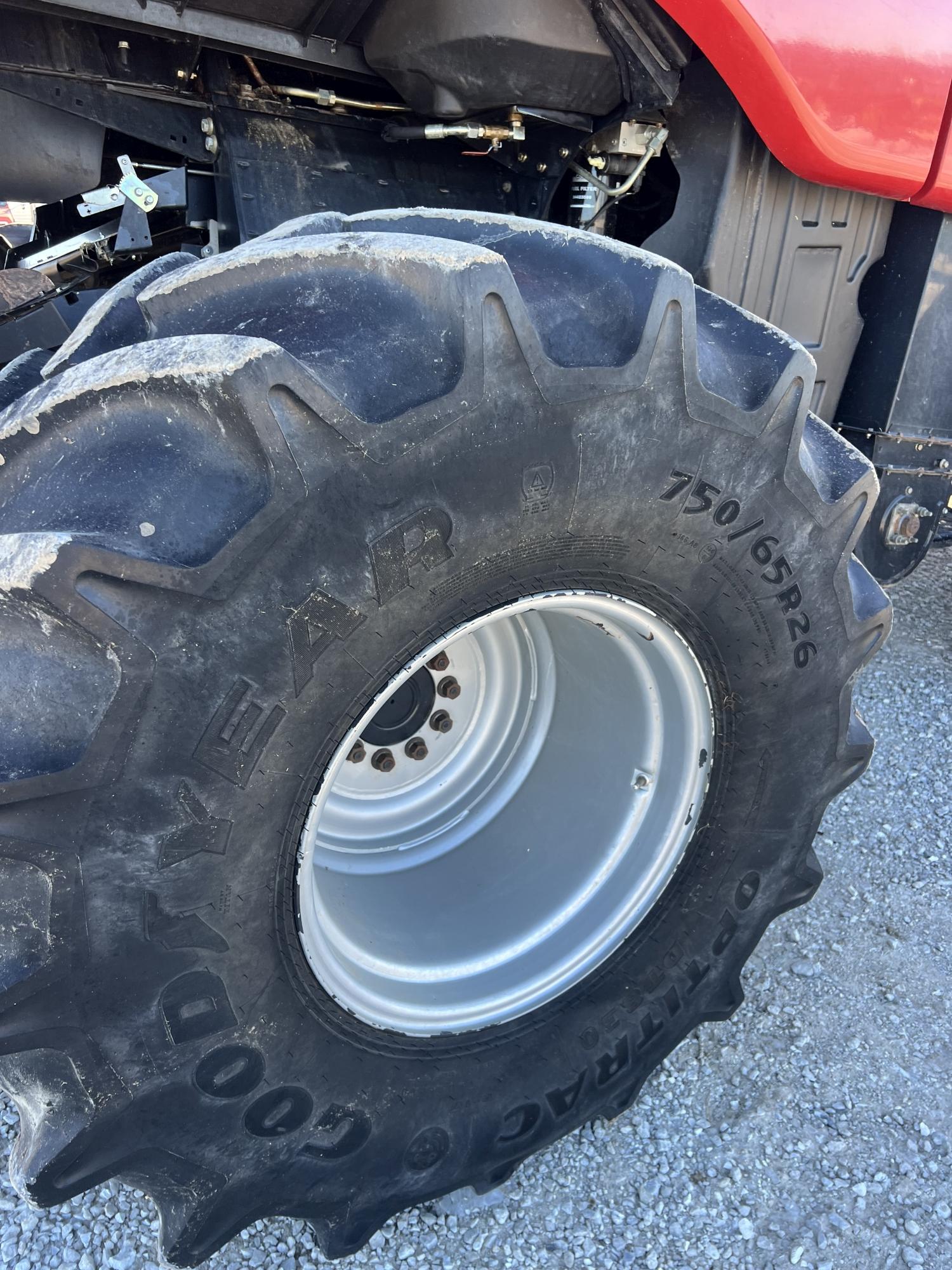 Case IH 8240 Combine, 2018