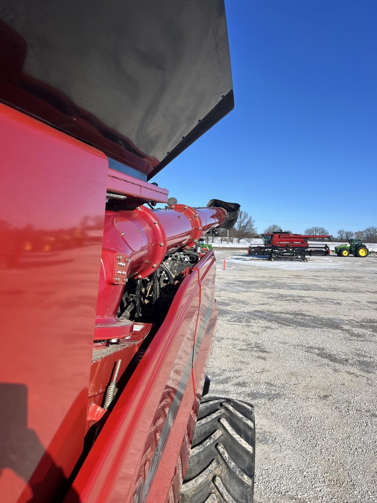 Case IH 8240 Combine, 2018