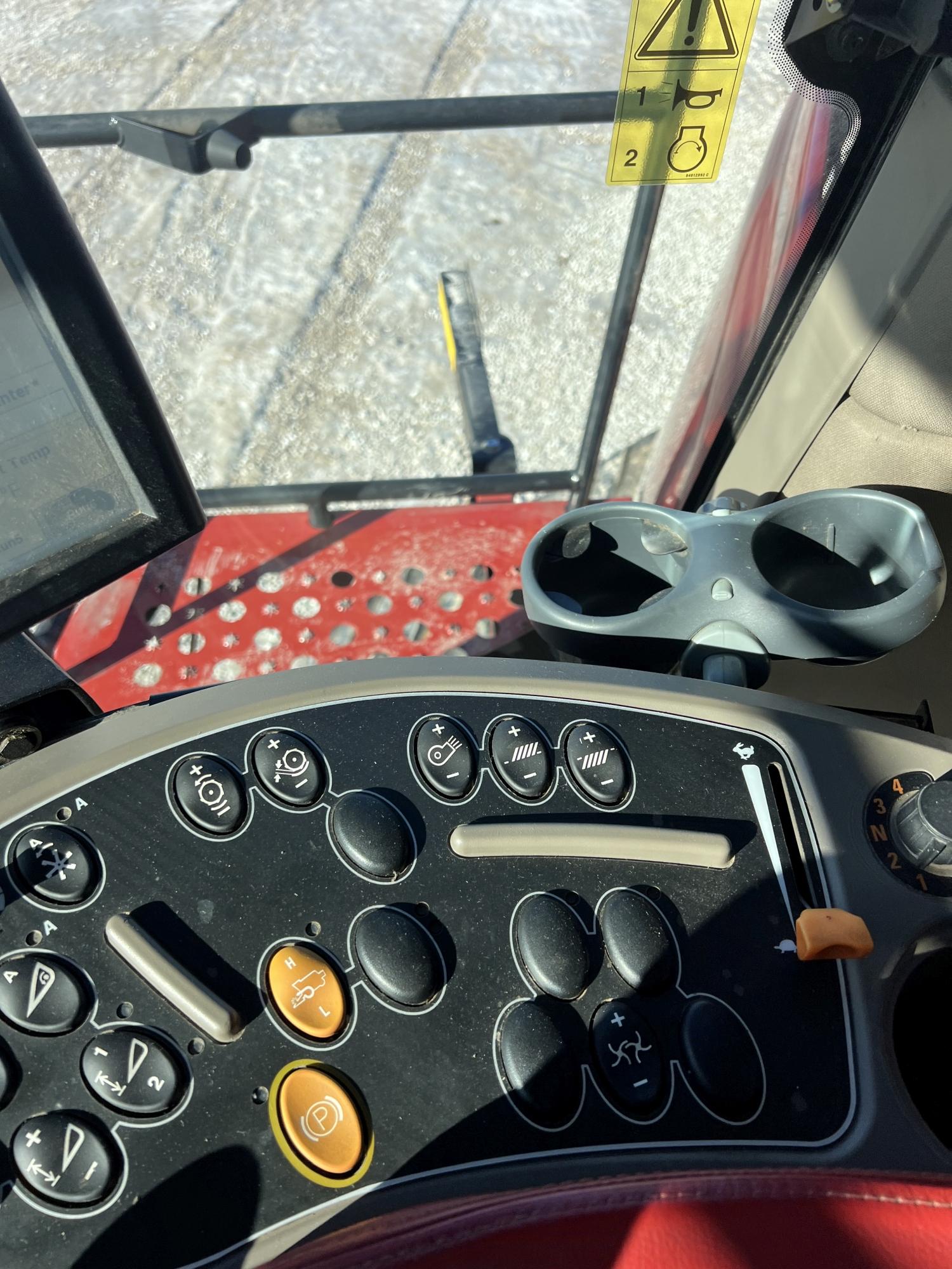Case IH 8240 Combine, 2018
