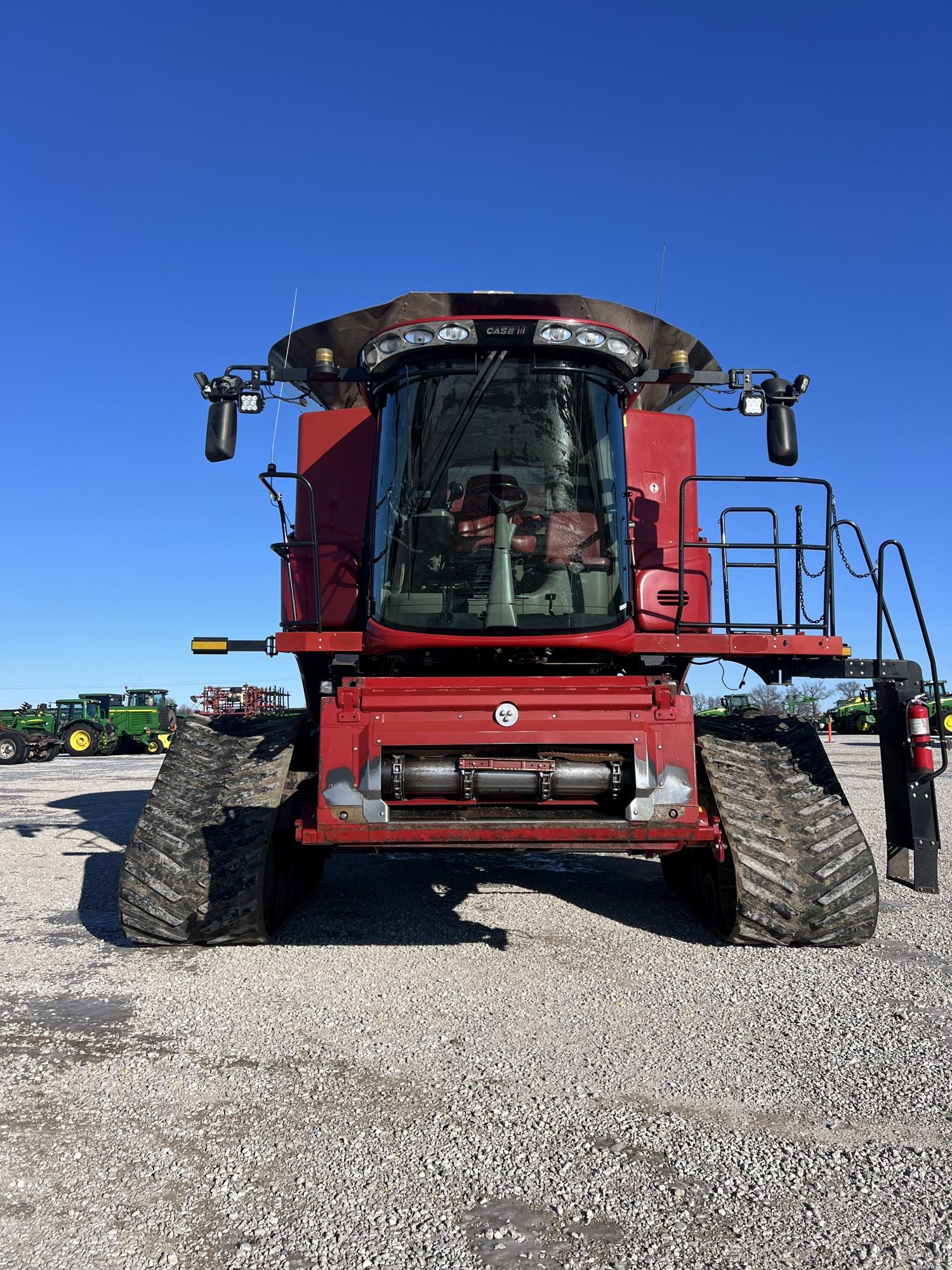 Case IH 8240 Combine, 2018