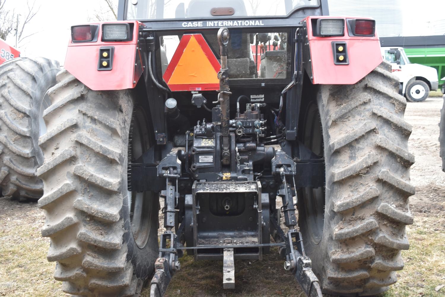 Case IH 5230 Tractor, 1994
