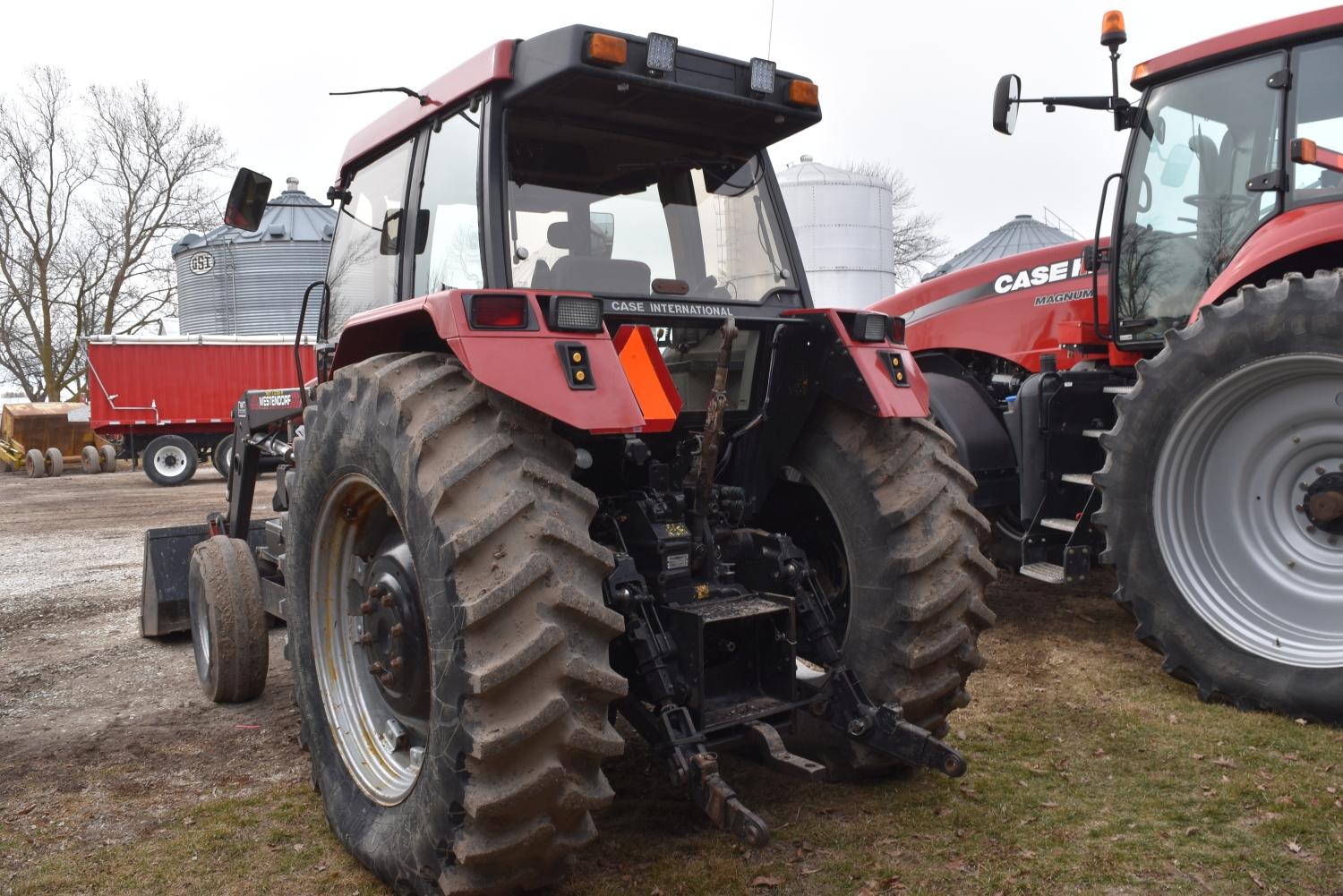 Case IH 5230 Tractor, 1994