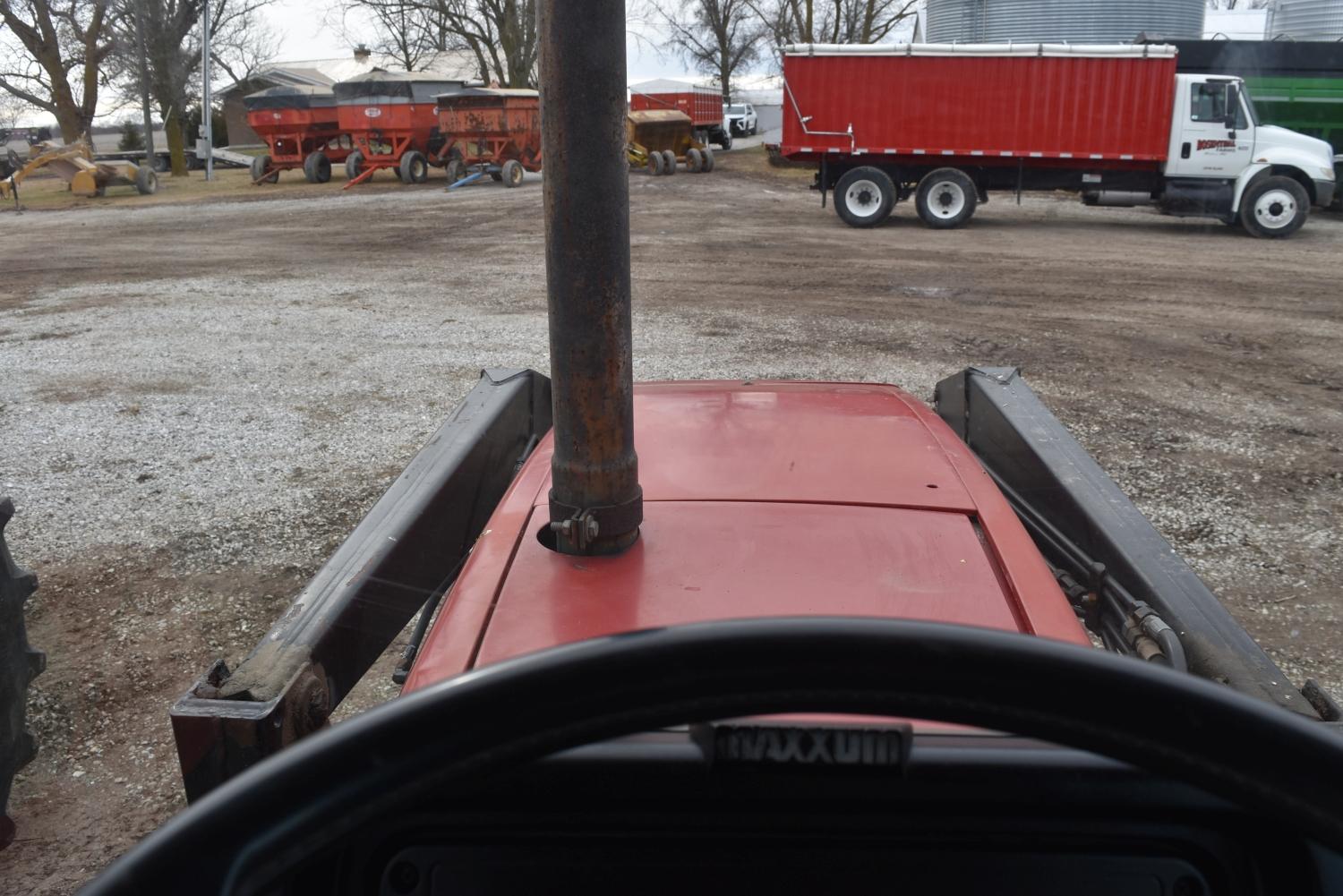 Case IH 5230 Tractor, 1994
