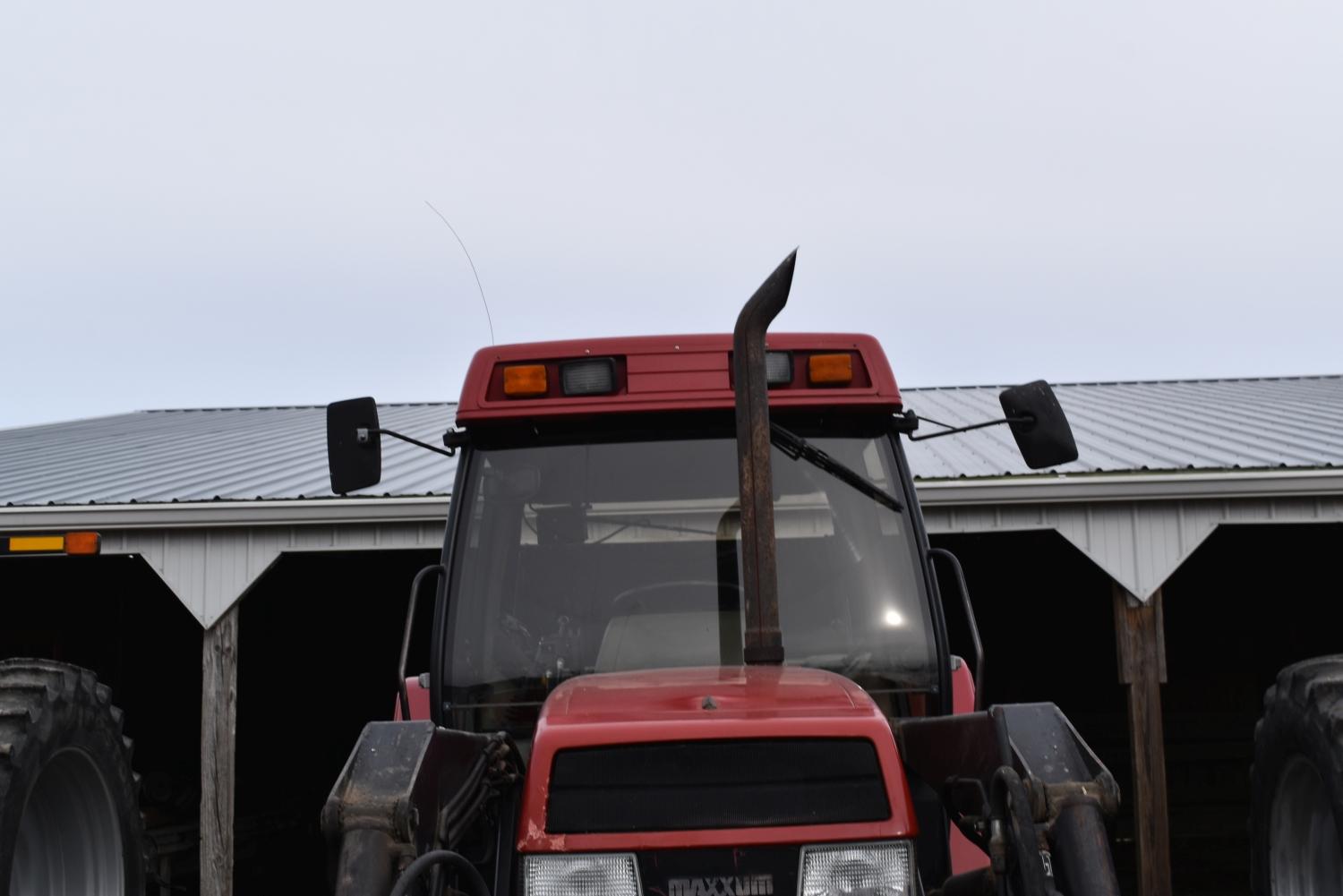 Case IH 5230 Tractor, 1994