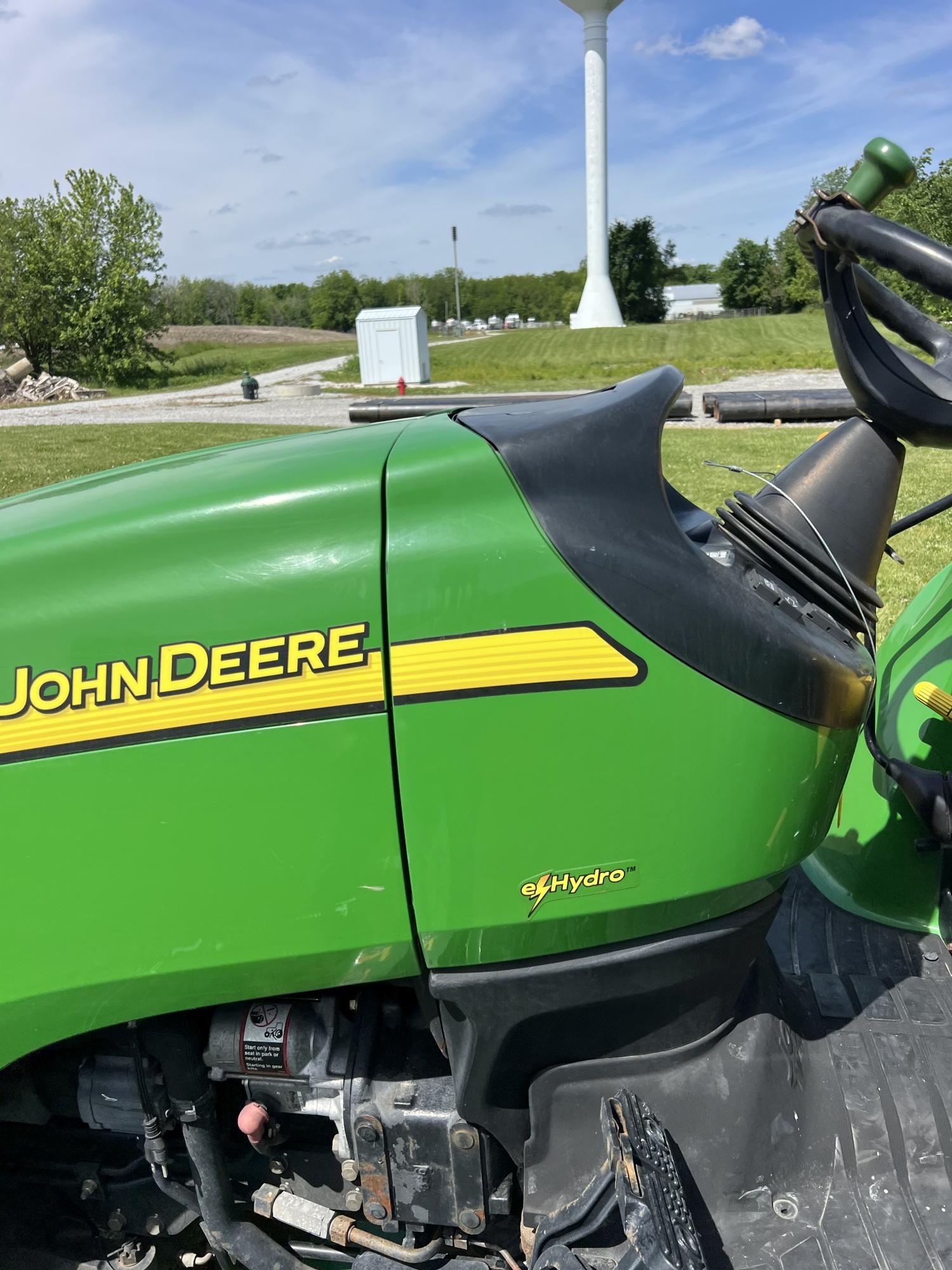 John Deere 3320 Tractor