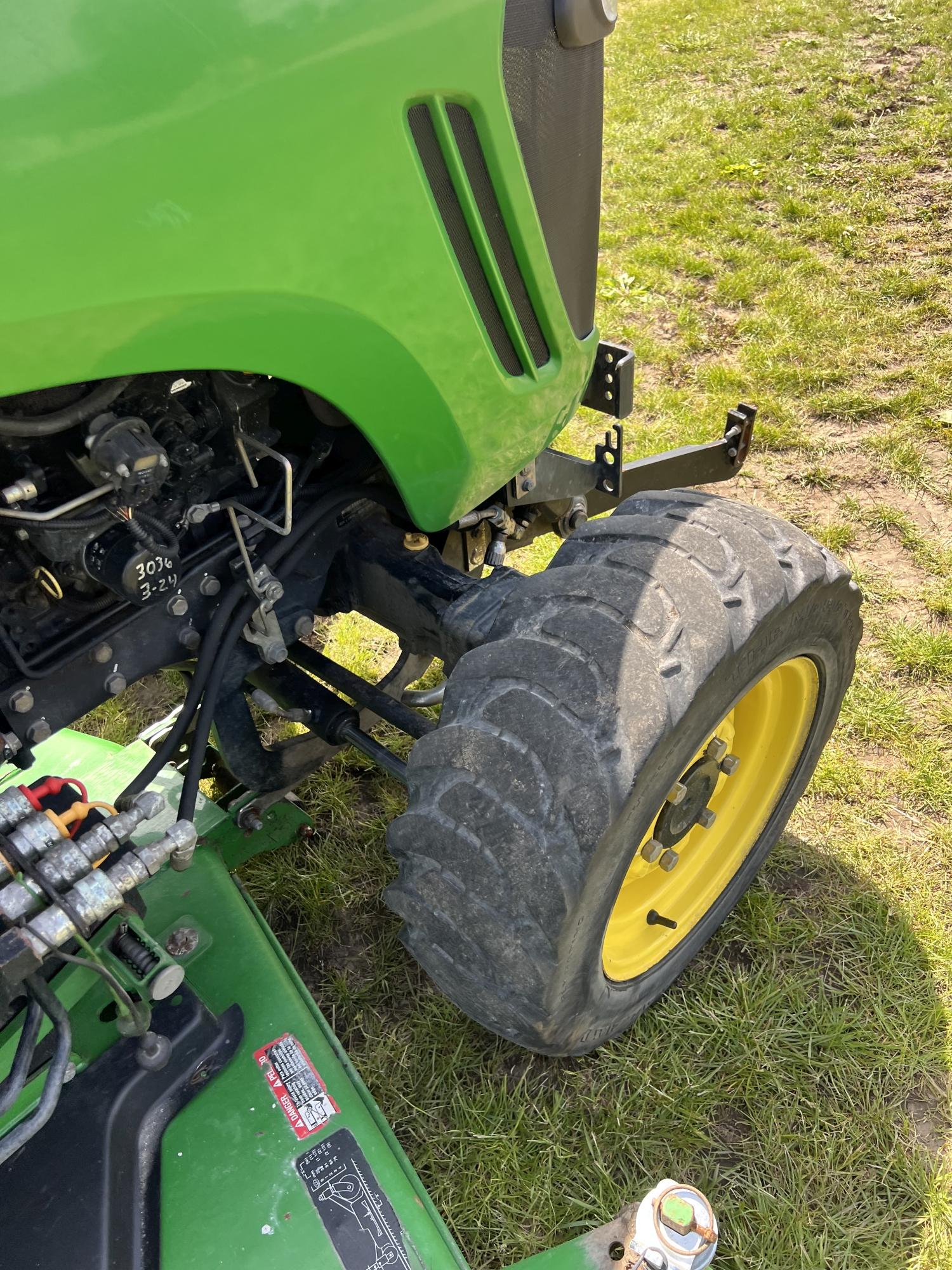 John Deere 3320 Tractor