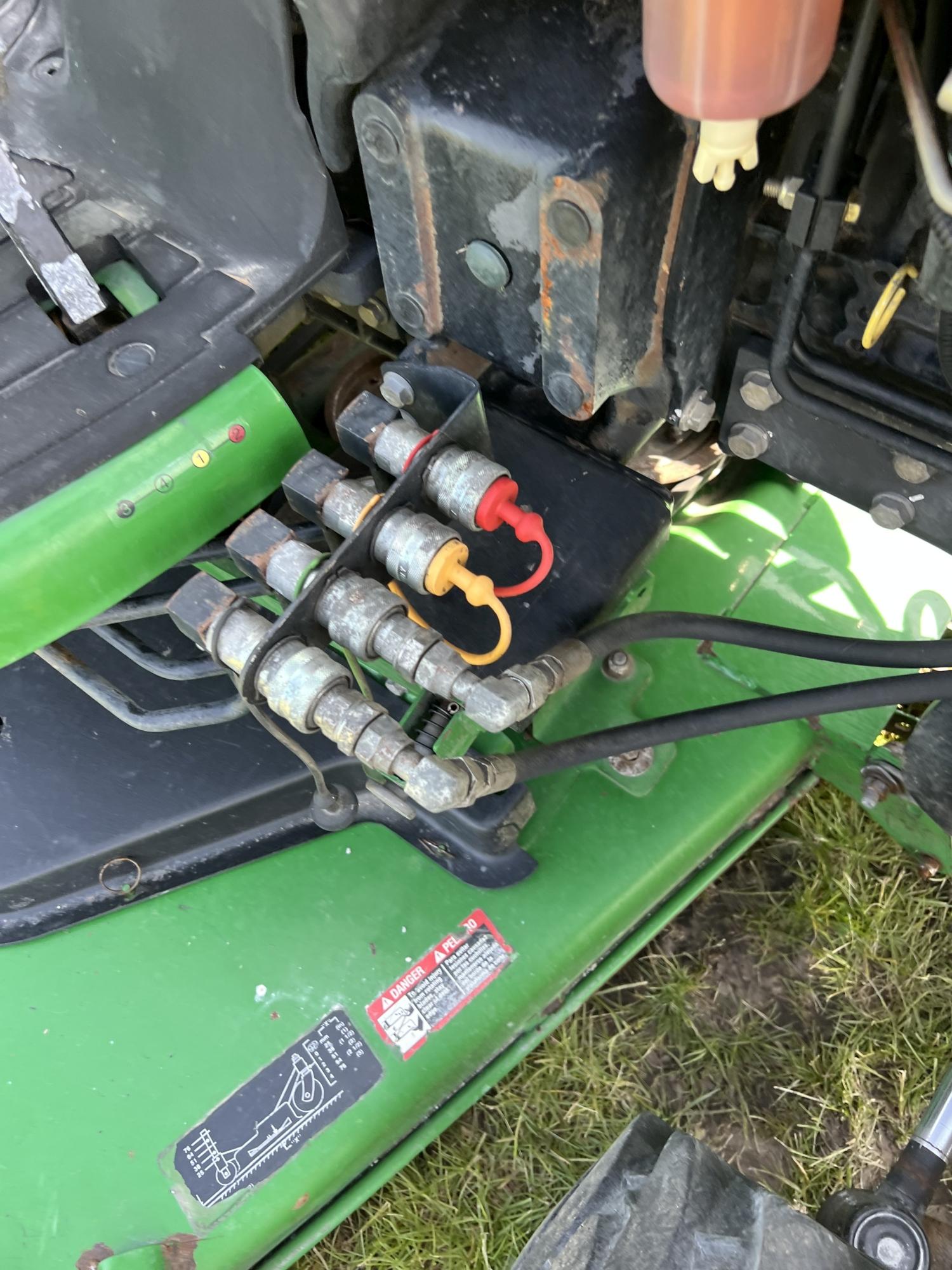 John Deere 3320 Tractor