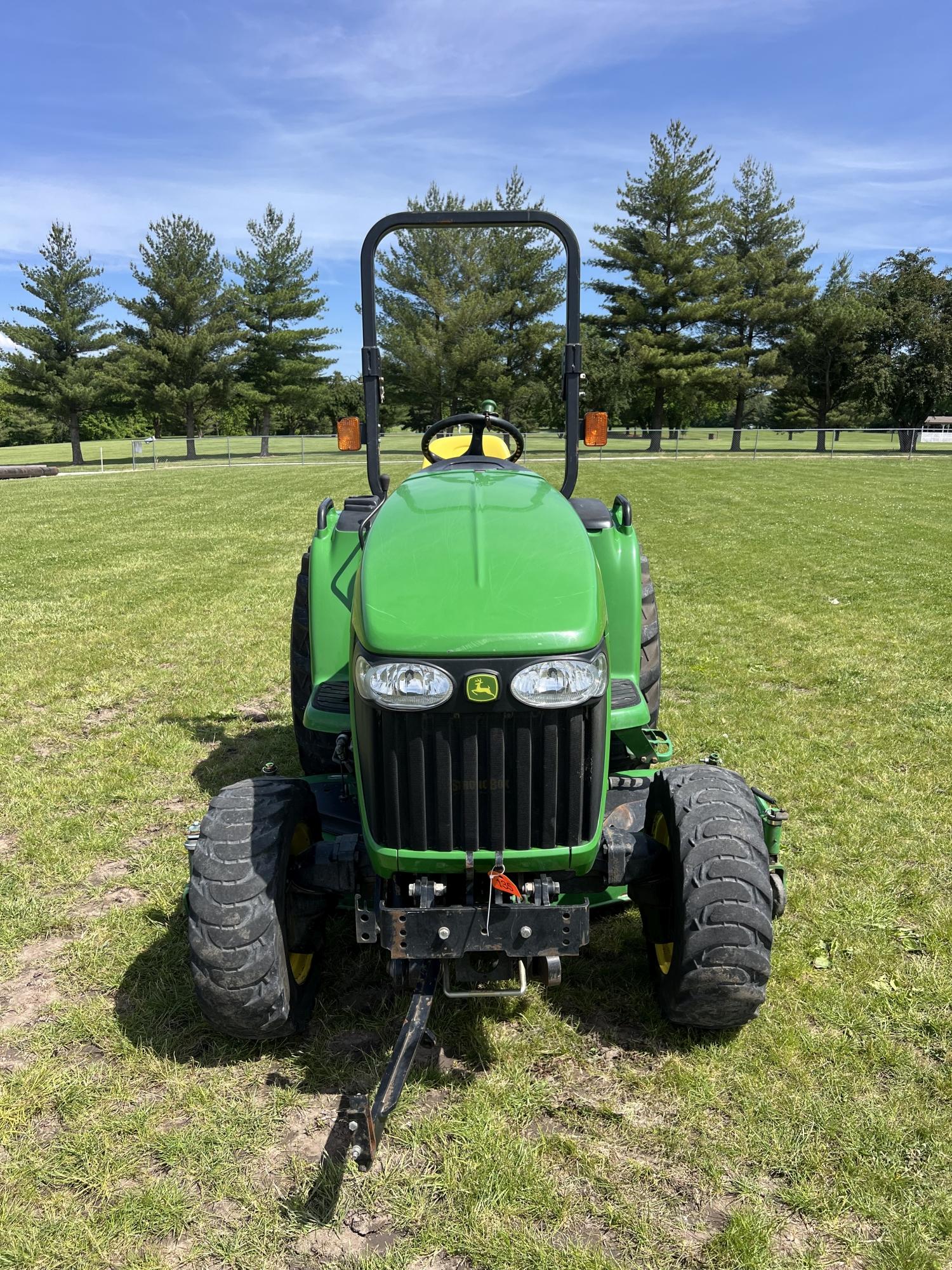 John Deere 3320 Tractor