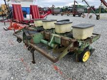 John Deere 7000 Planter