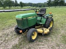 John Deere 755 Lawn Tractor