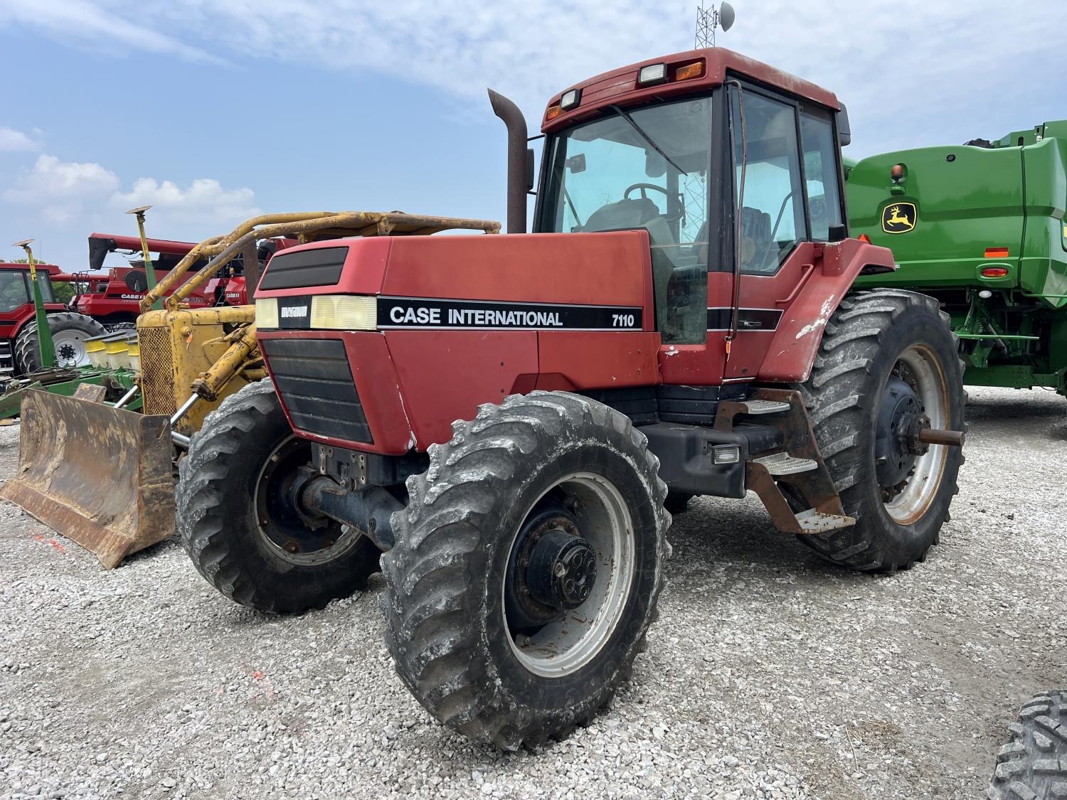 Case IH 7110 Magnum