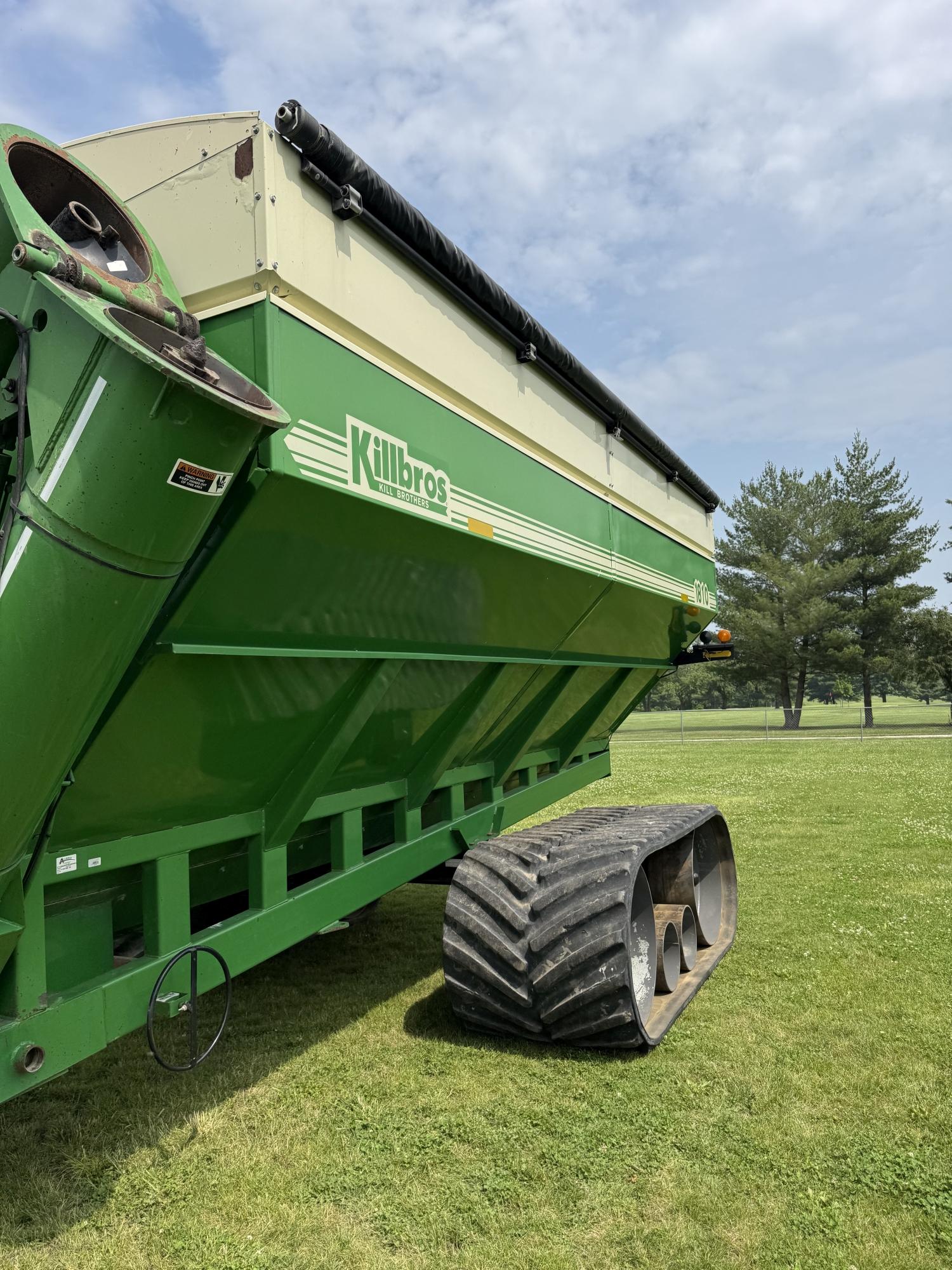 Killbros 1810 Grain Cart