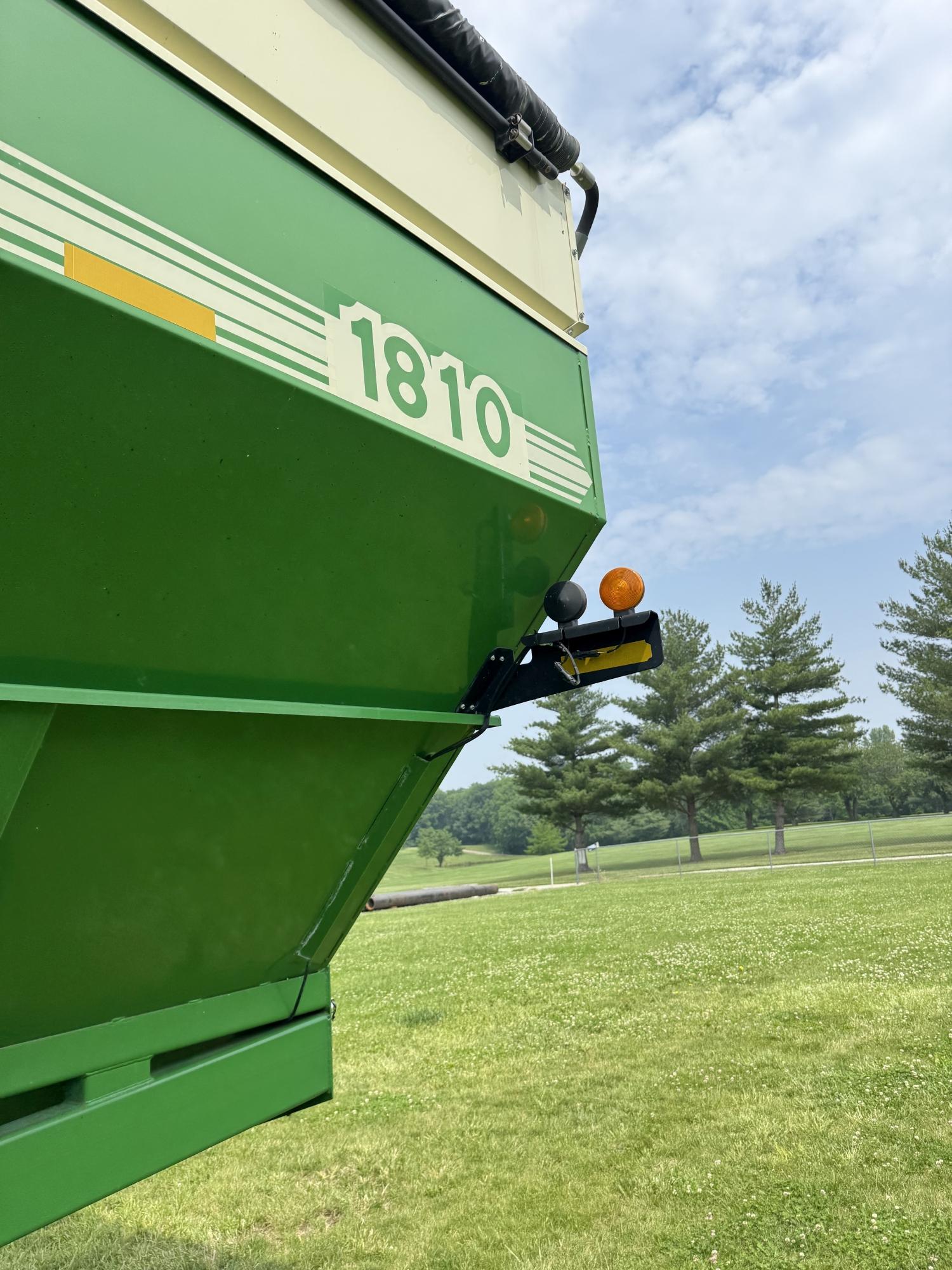 Killbros 1810 Grain Cart