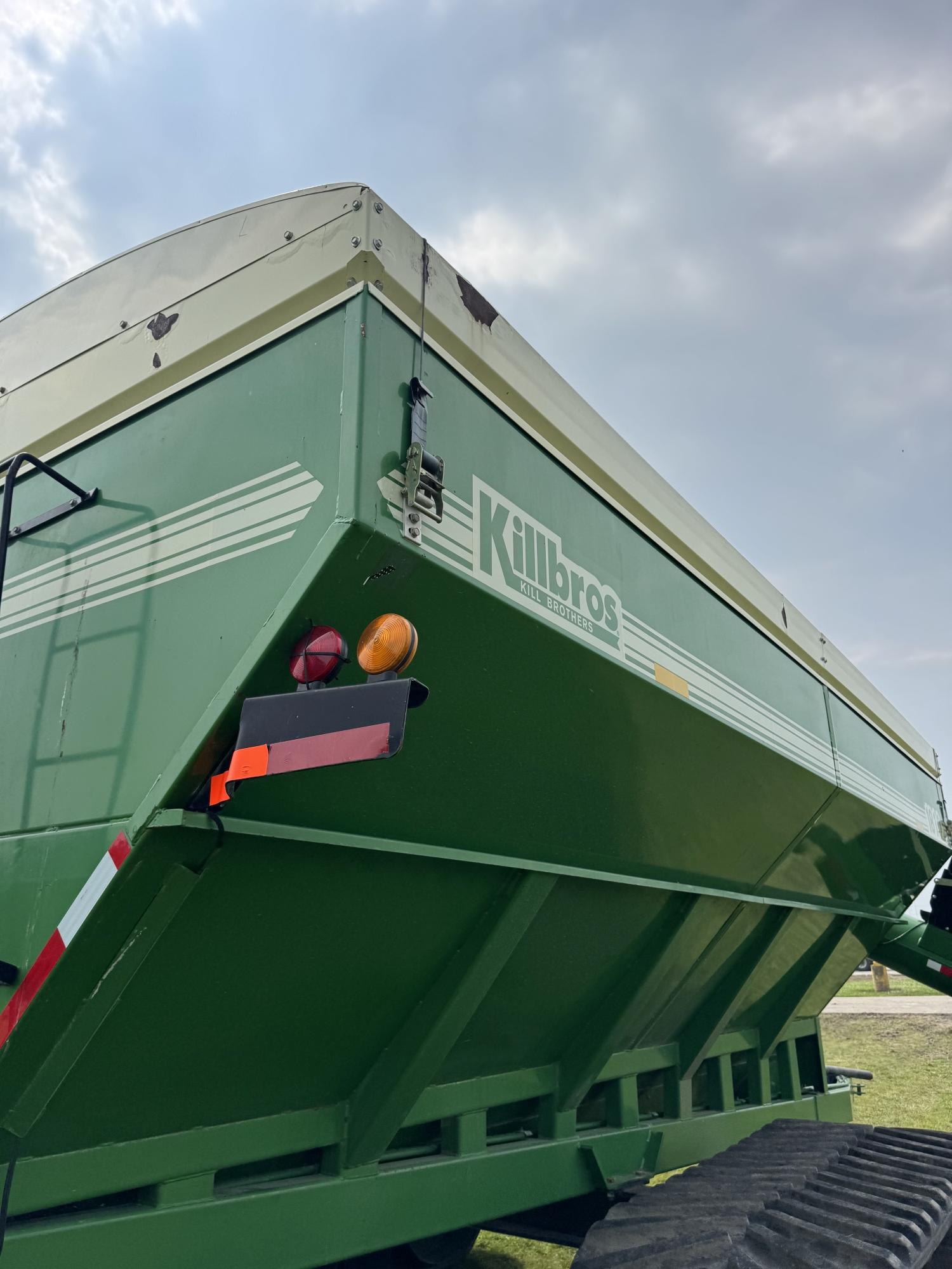 Killbros 1810 Grain Cart